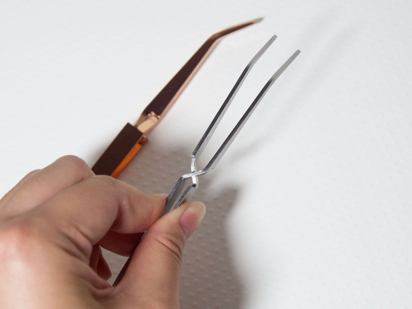 Stainless Steel Nail Pincher Pinching Clamp Tool/Nail Art Curve Tweezer Manicure Tool