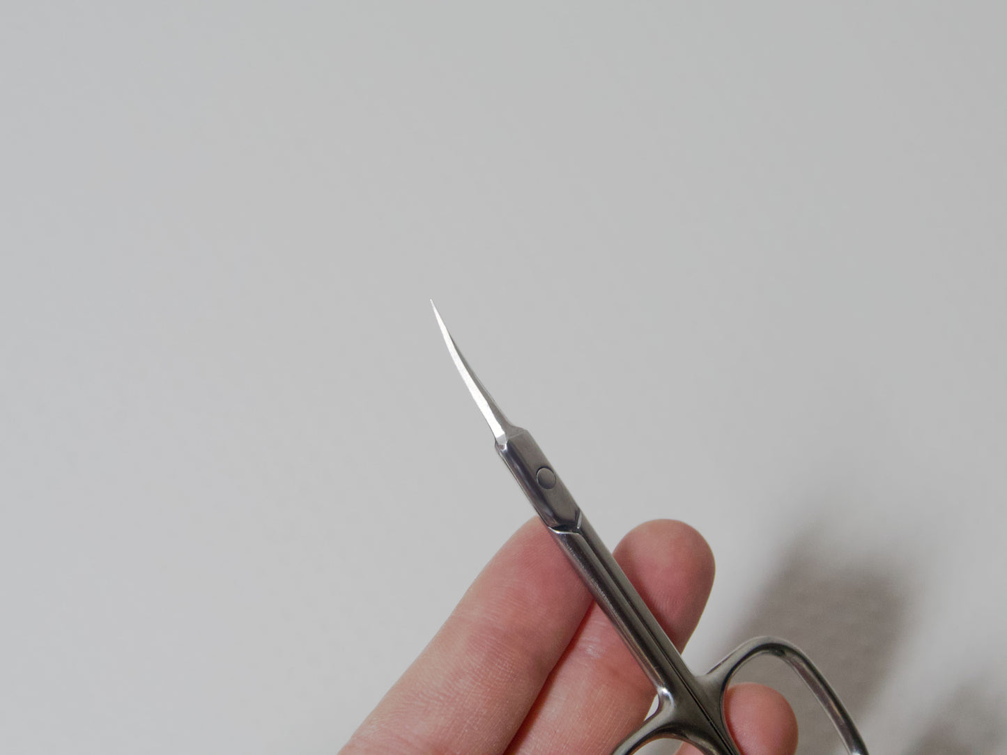 Professional Silver Curved Head Cuticle Nail Scissors