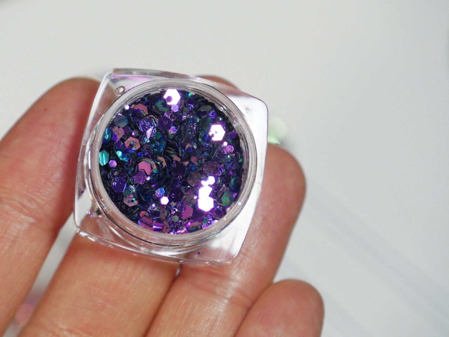 Laser Sequins for Amazing Nail Art Chameleon Hexagon Mixed Glitter/ Metallic Color Shift Hexagonal Glitters Nail Flakes Nail Supply