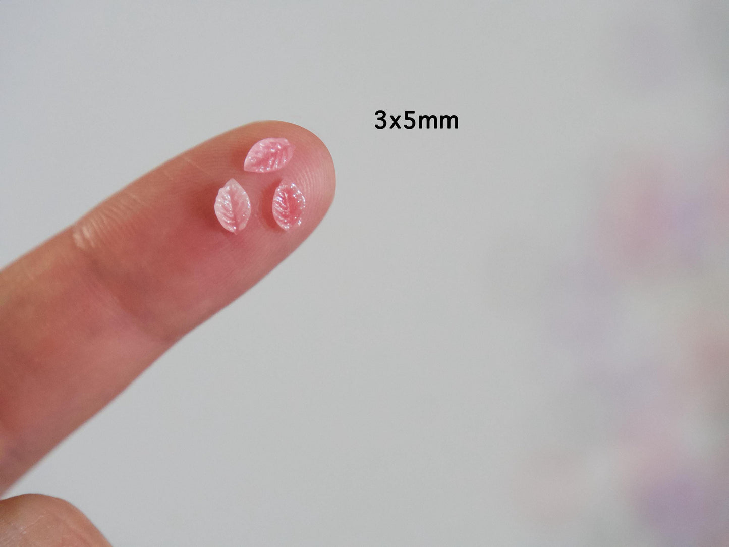 100pcs Leaf Nail Charm/ Colorful Leaves UV Resin Supply/ Small Natural Leaf Decal for DIY Crafts and Floral Accessories