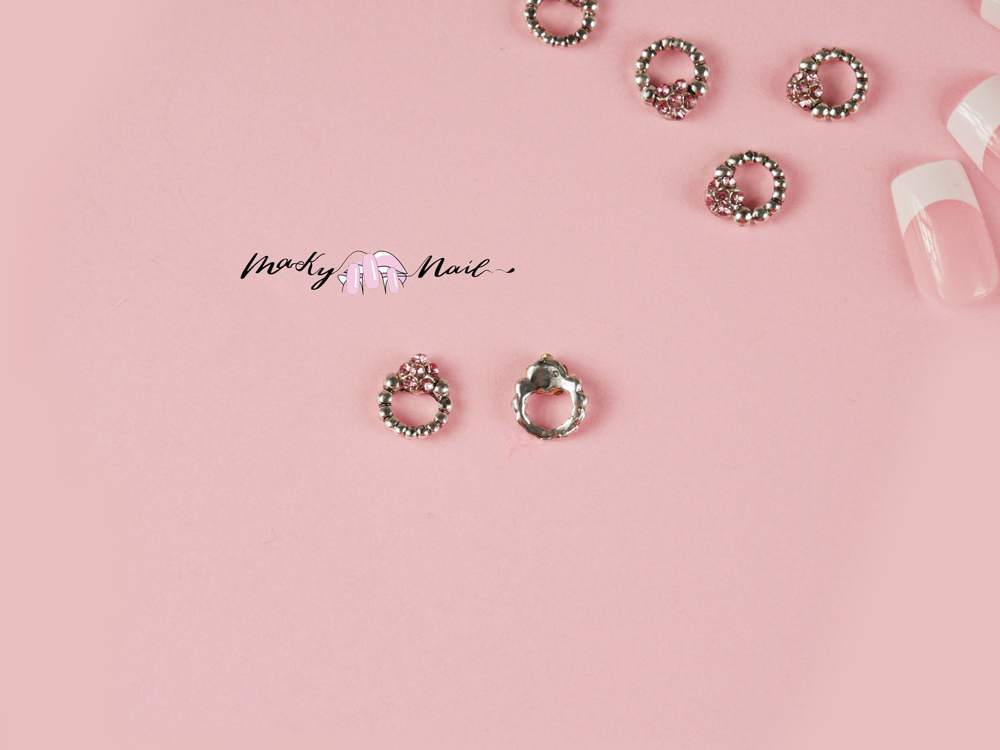 3 pcs vintage wreath design 3D Metallic Rhinestone nail studs / hollow out beads circle charm Nail design nail art