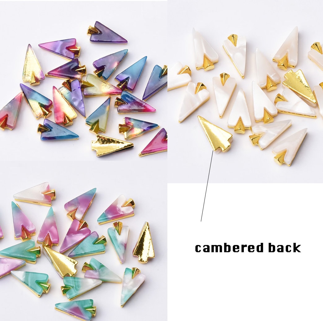 4 pcs 3D amber Triangle nail decoration/ Geometrical galaxy gradation nail charm