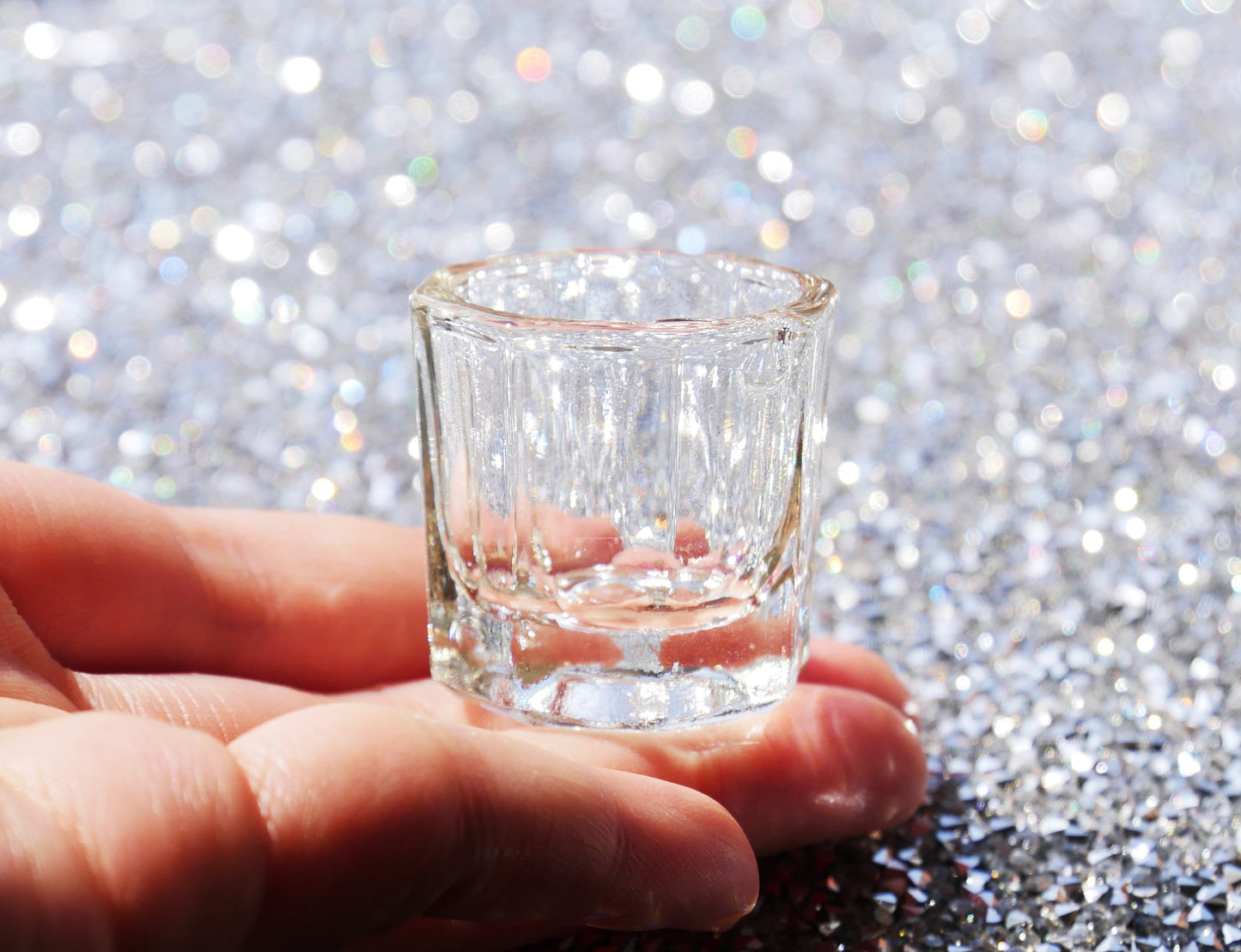 Mini Nail Crystal Glass Cup/ Nail Art Liquid Storage Powder Washing cup/ Nail Brush Cleansing Cup Salon Manicure Tool