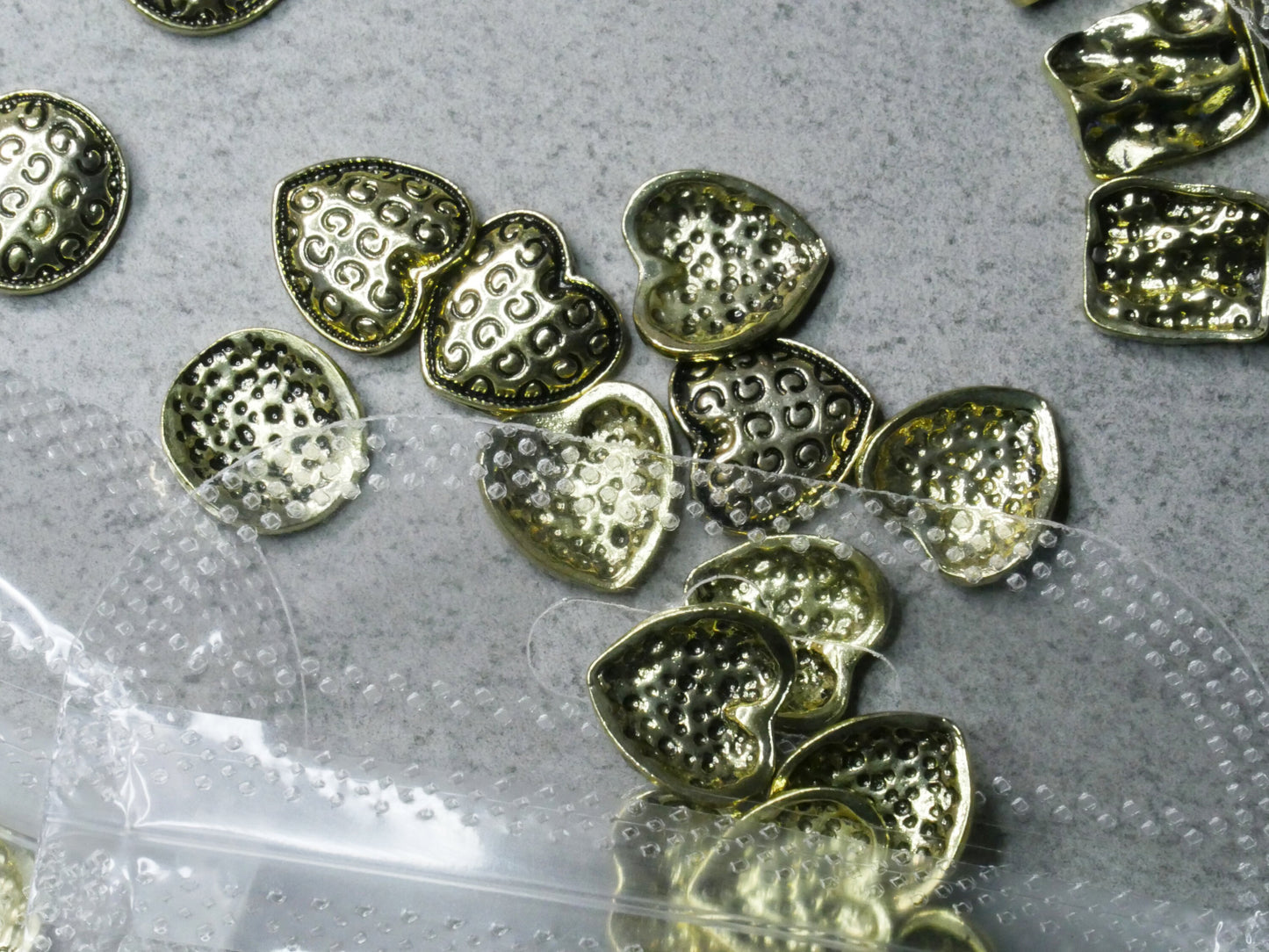 9 pcs 3D Antique Vintage Punk Teddy bear nail decoration/ Bronze Metallic Heart Shaped Decal Nail DIY deco