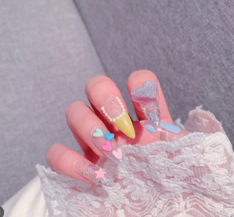 45pcs Heart Shaped Nail Charms Nails art Charms Accessories Decal Valentine's Day Nail supply Heart chips