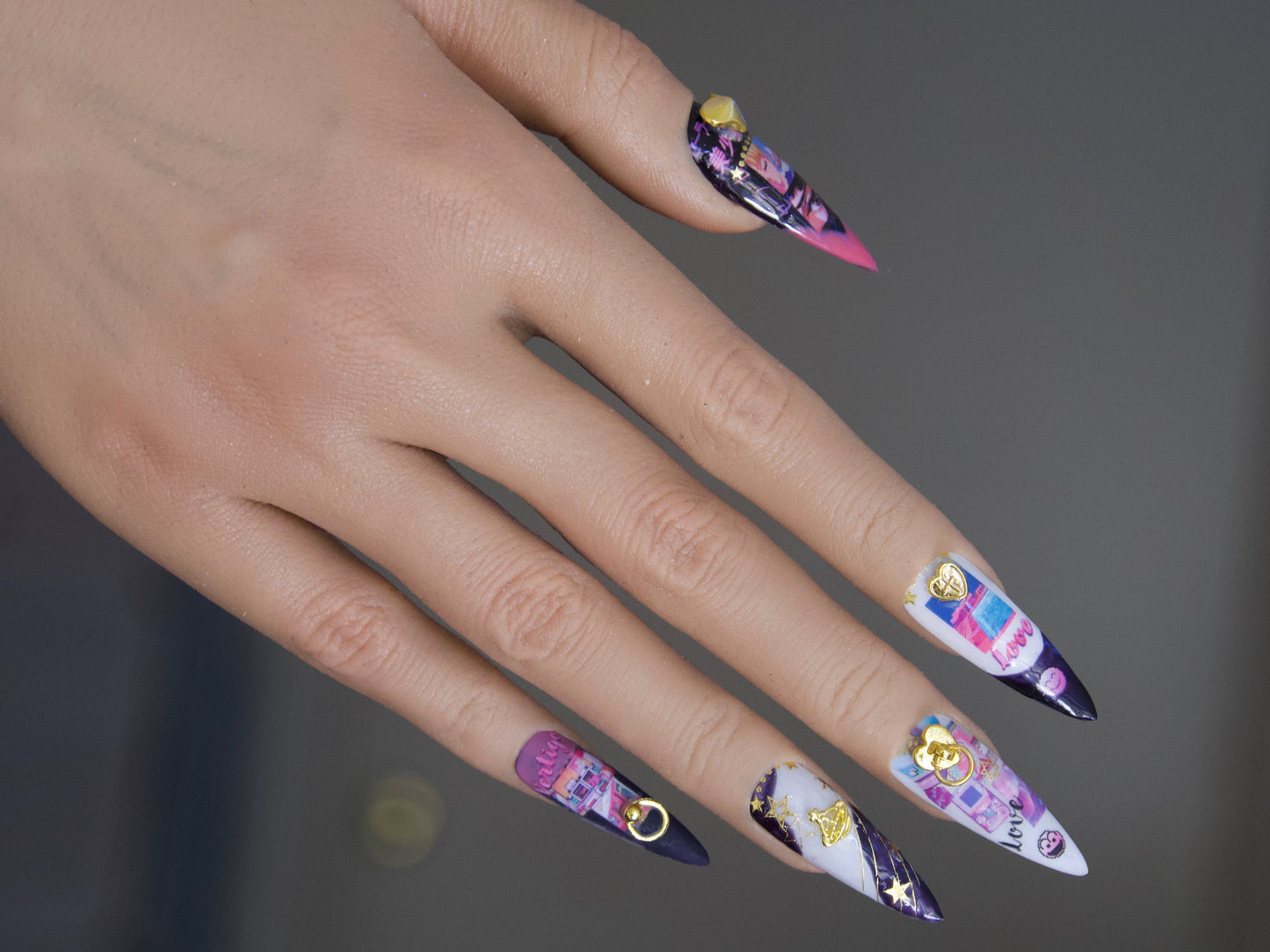 5pcs 3D Punk Gold nail studs / Planet Silver hearts shape golden Ring Circle charm nail art