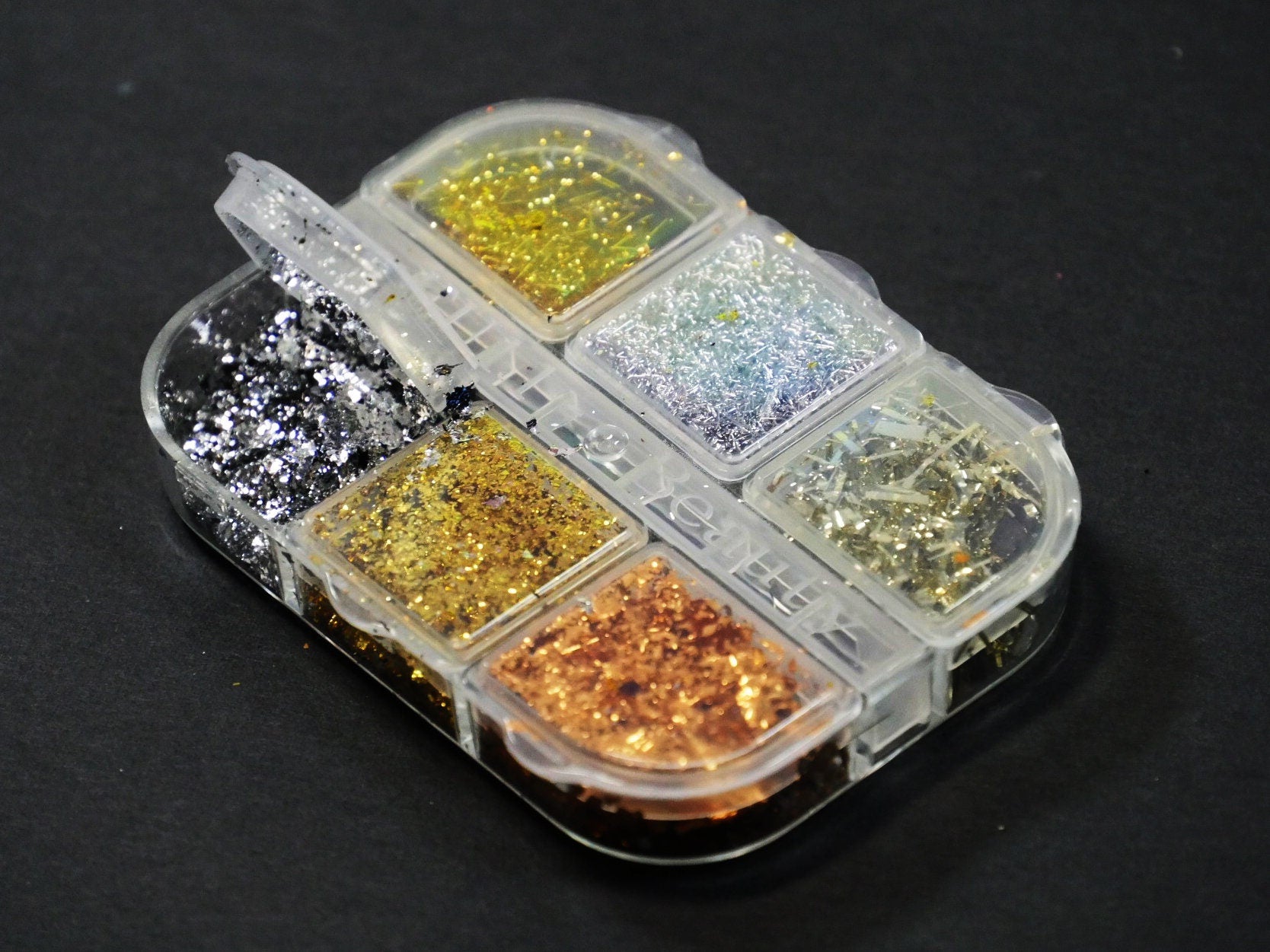 Foil paper supply for nail art/ Silver Gold Copper foils flakes/ Metallic Foil Chips Glitter Shinny nail paper