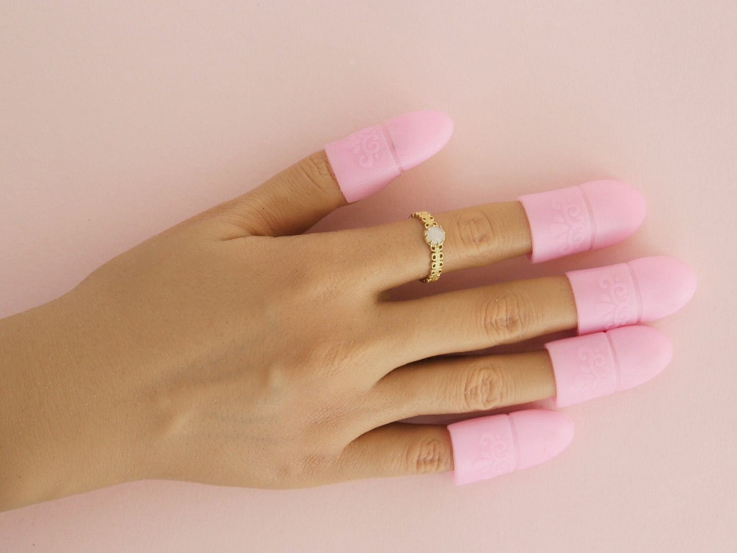 5 pcs reusable silica gel Nail Soak Off Cap Cleaner Nail Soakers UV Nail Gel Remover UV Gel Polish Remover Wrap