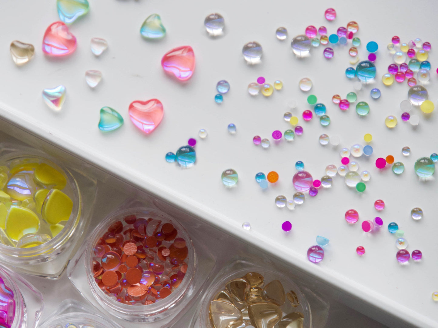 80pcs Polar light Glass Beads Nail Art/ Mixed Semicircular Galaxy Heart pearls nail art charm / Luminous Mocha light-catching semi bead