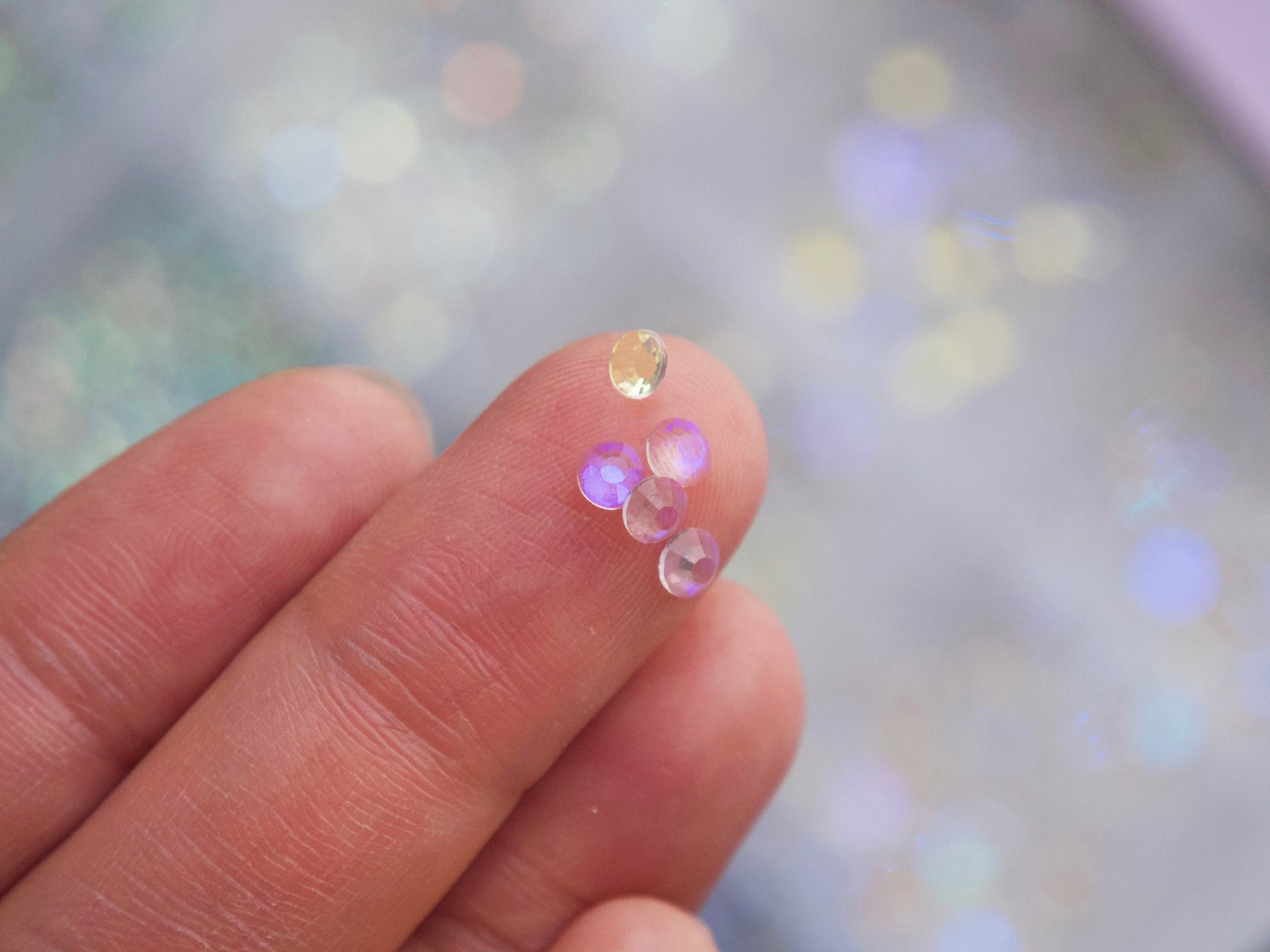 1000pcs Mixed sizes Polar Light Crystals/ Non Hot fix flat clear back Aurora Crystal nail art rhinestones
