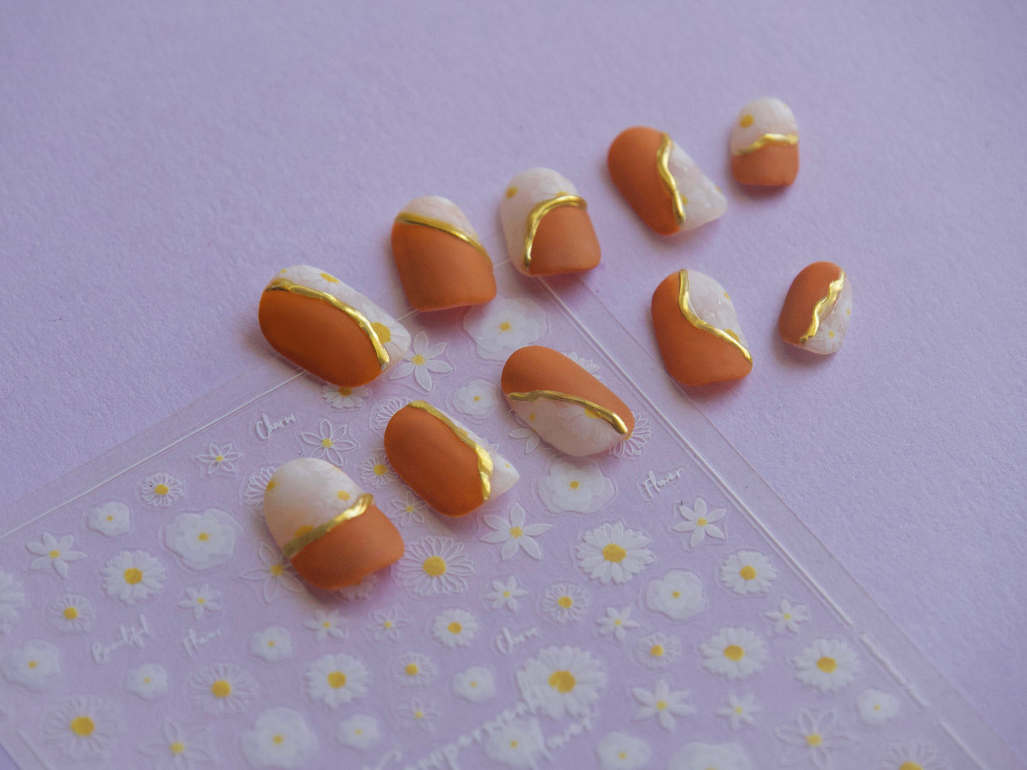 White Daisy flower Nail Art Sticker Peel off daisies Stickers/ Chrysanthemum Oxeye Bouquet flower Manicure Nail Supply Ultra thin decal
