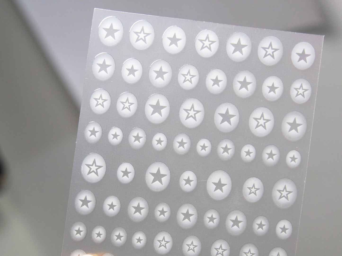 White Gradient Shapes Nail sticker