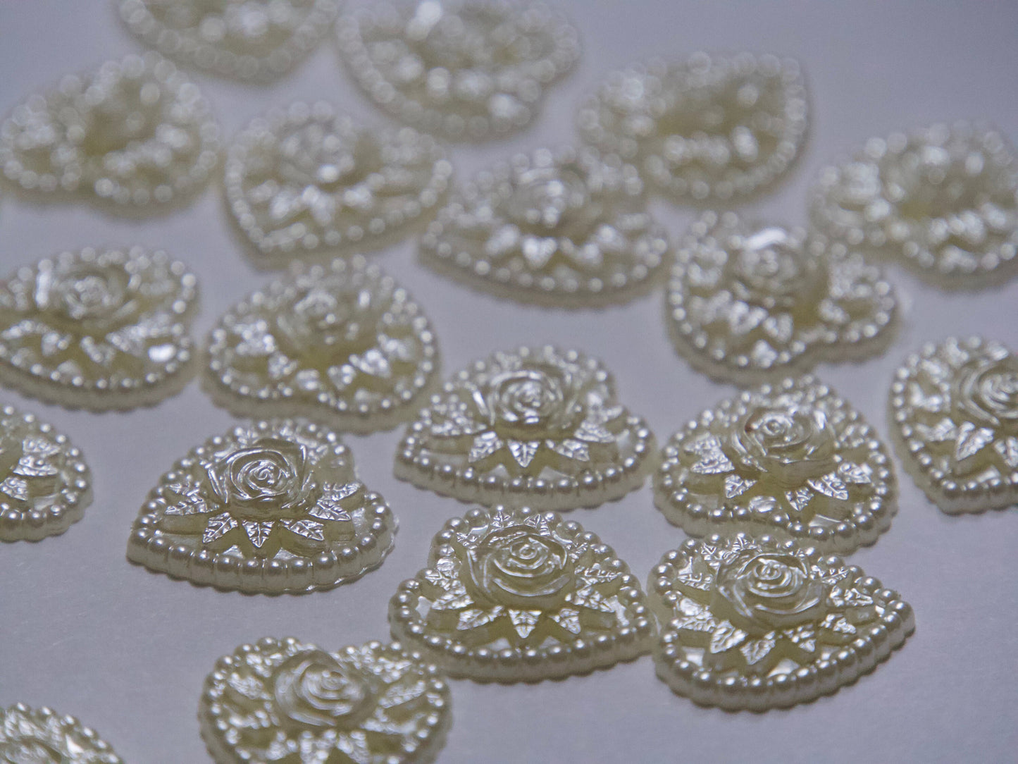 50pcs White Pearlescent Heart Decals