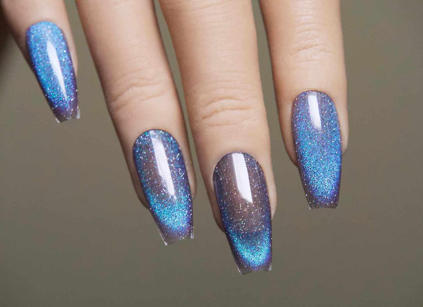 15ml Dream Dynamic Cat Eye Gel Galaxy Aurora Gel Polish/Magnetic Wide Glare Reflective Universal Glow Pink Green Blue Nail -Makybling