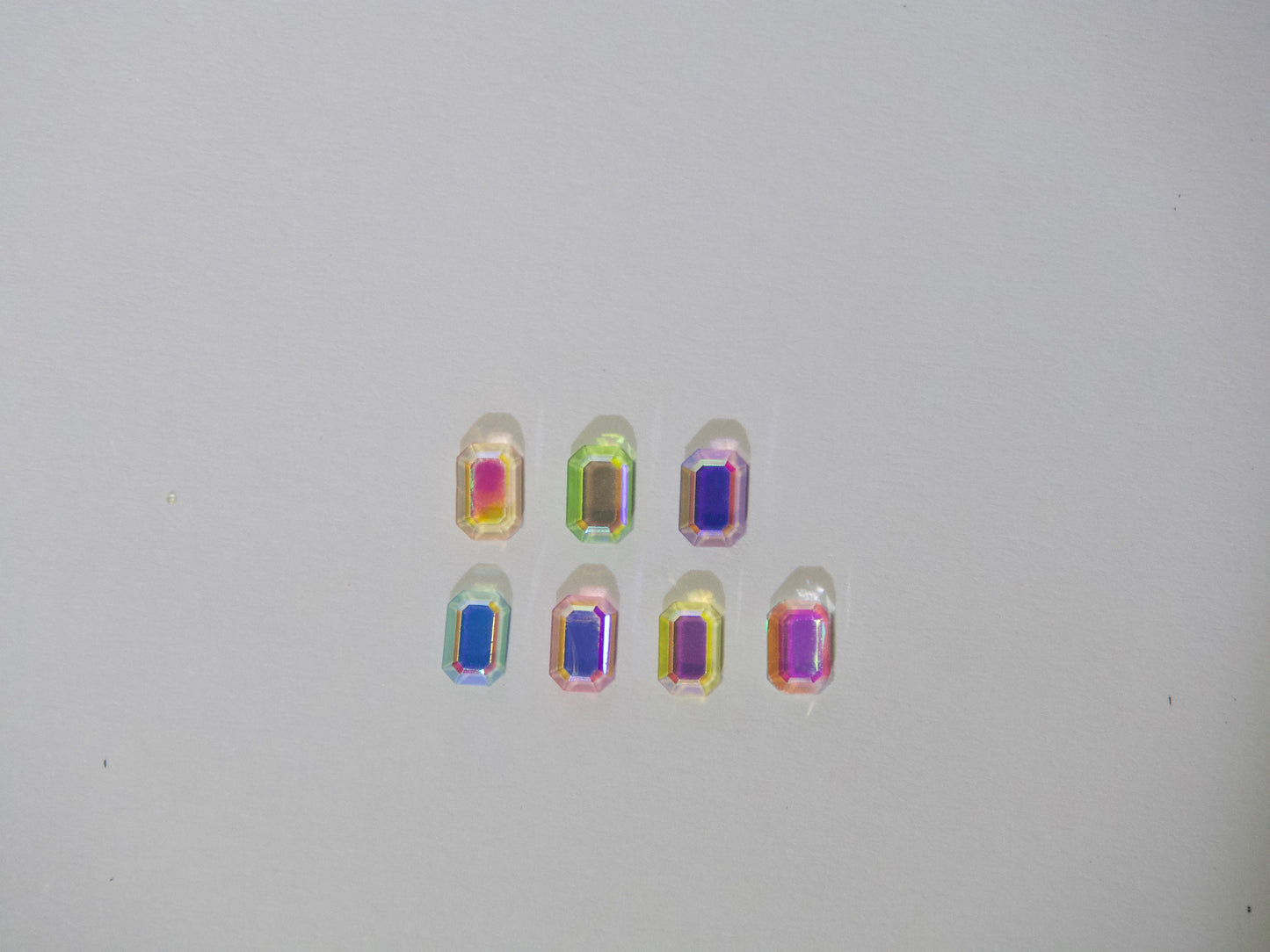 20pcs Aurora Emerald Nail Deco/ Shining Polar Light Iridescence Crystal 3D Rhinestones/ Nail design art Candy sugar cube charm