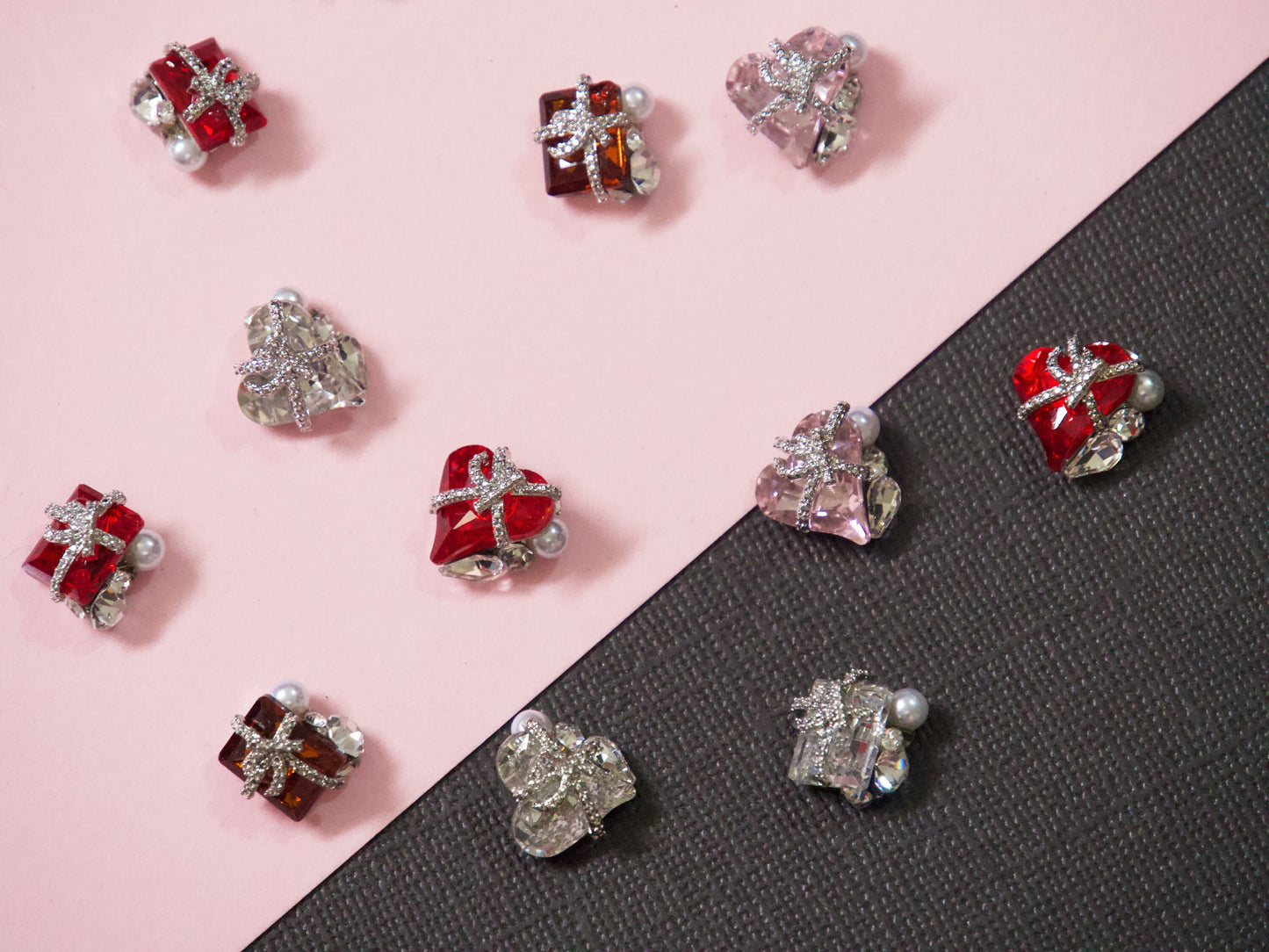 2pcs Heart Shaped Gift Box Nail Charms Nail art Jewelry/ Large Shiny Festive Zircon Gift Wrap Stacked Diamond Manicure Valentines Day Decal