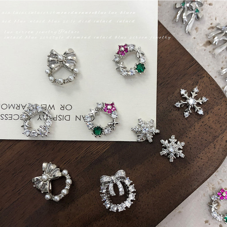 Christmas Jingle Bell Bow Tie Gold Nail Charm