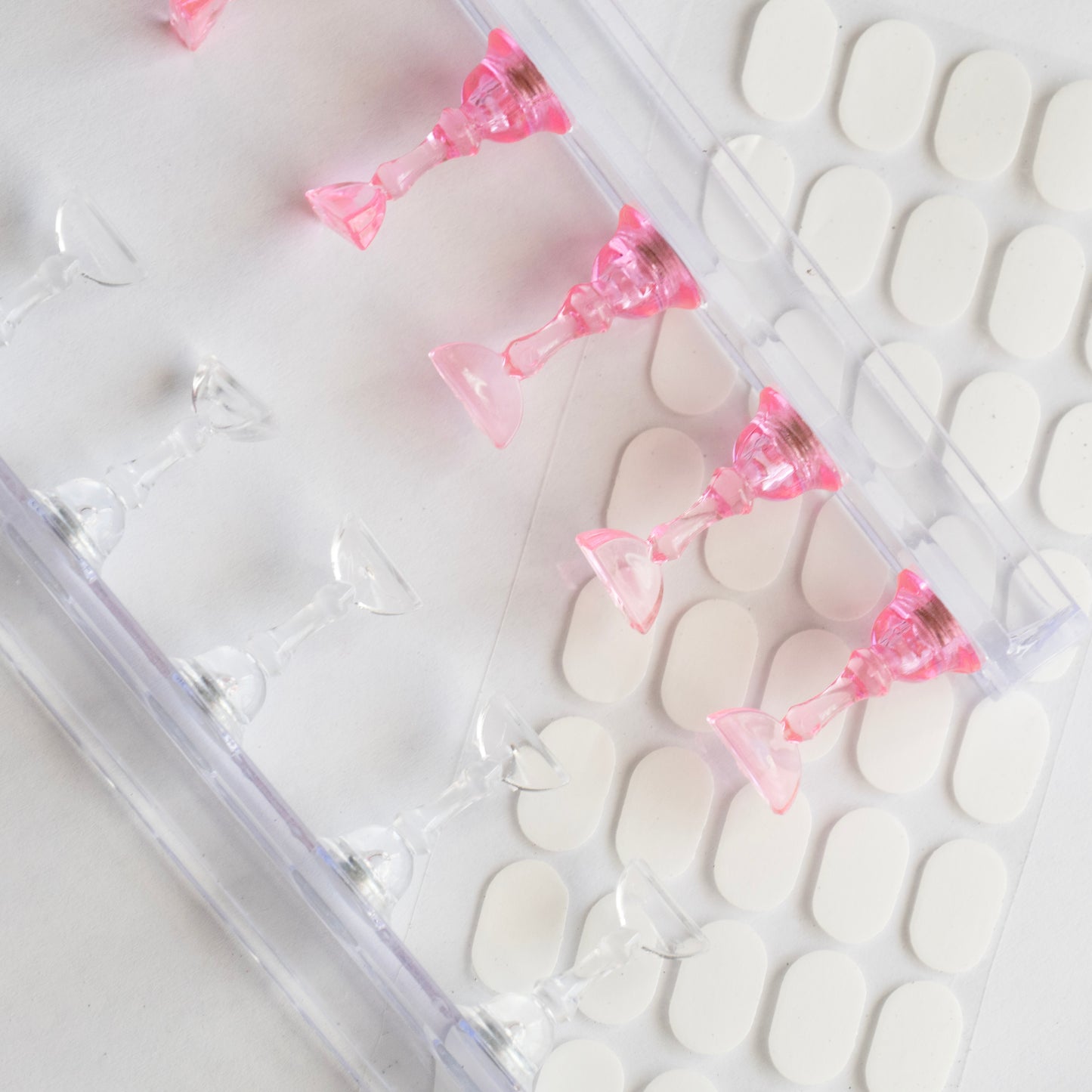 Nail Stand Kit for Press On Nails Display Practice with 10 pcs of black nail Files and Double sided Tape