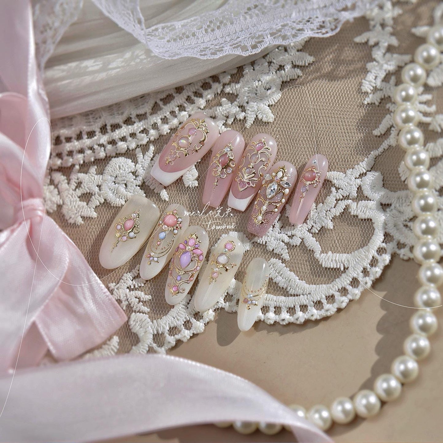 Gilded Butterfly Wand Chandelier Nail Stickers: 3D Embossed Decals