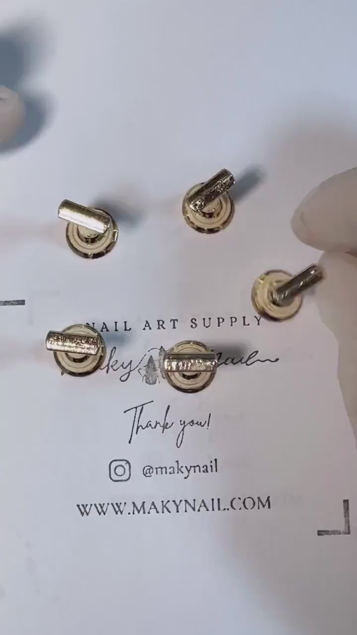 Reusable Clear Clay For Temporary Glue On