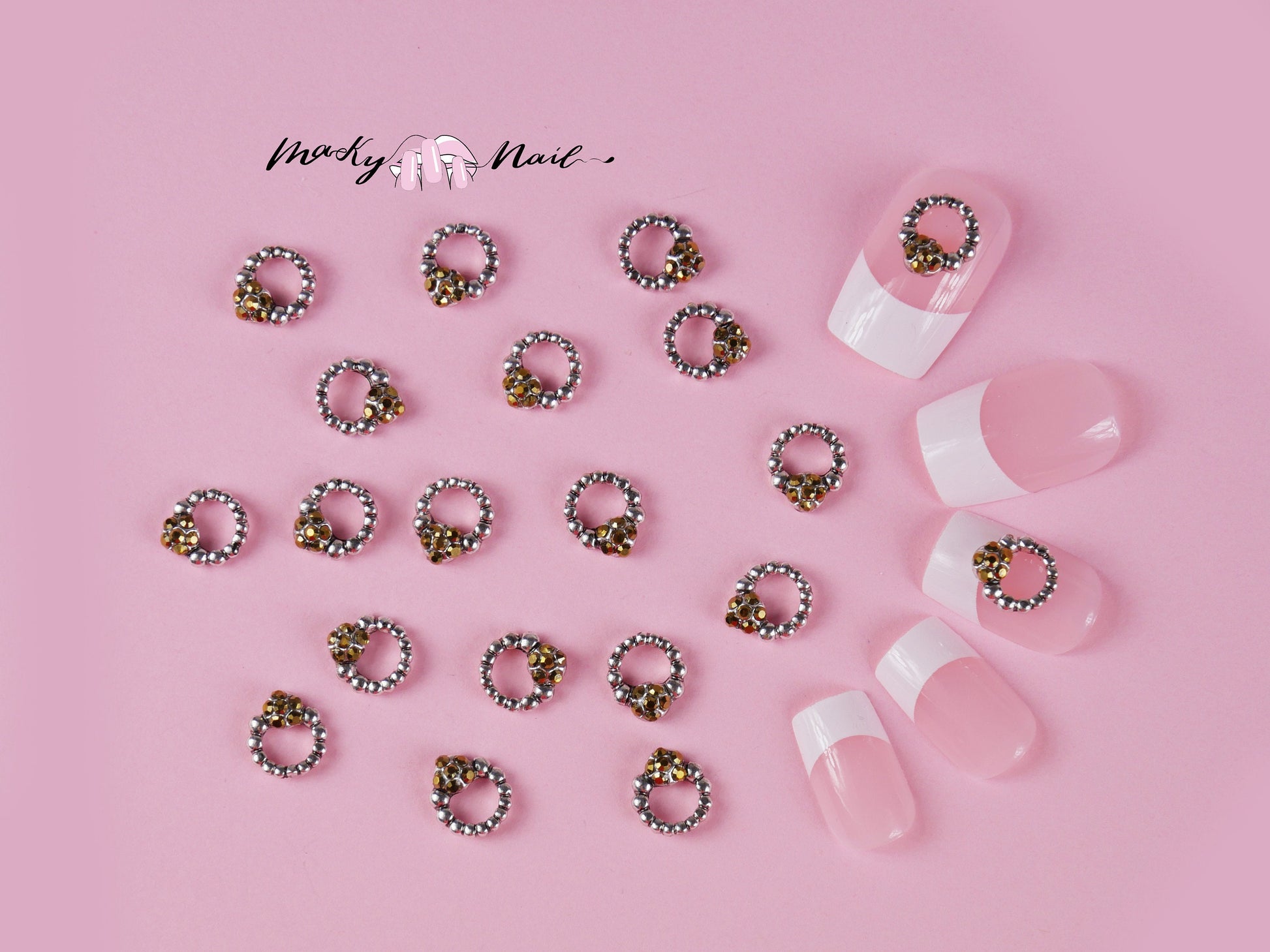 3 pcs vintage wreath design 3D Metallic Rhinestone nail studs / hollow out beads circle charm Nail design nail art
