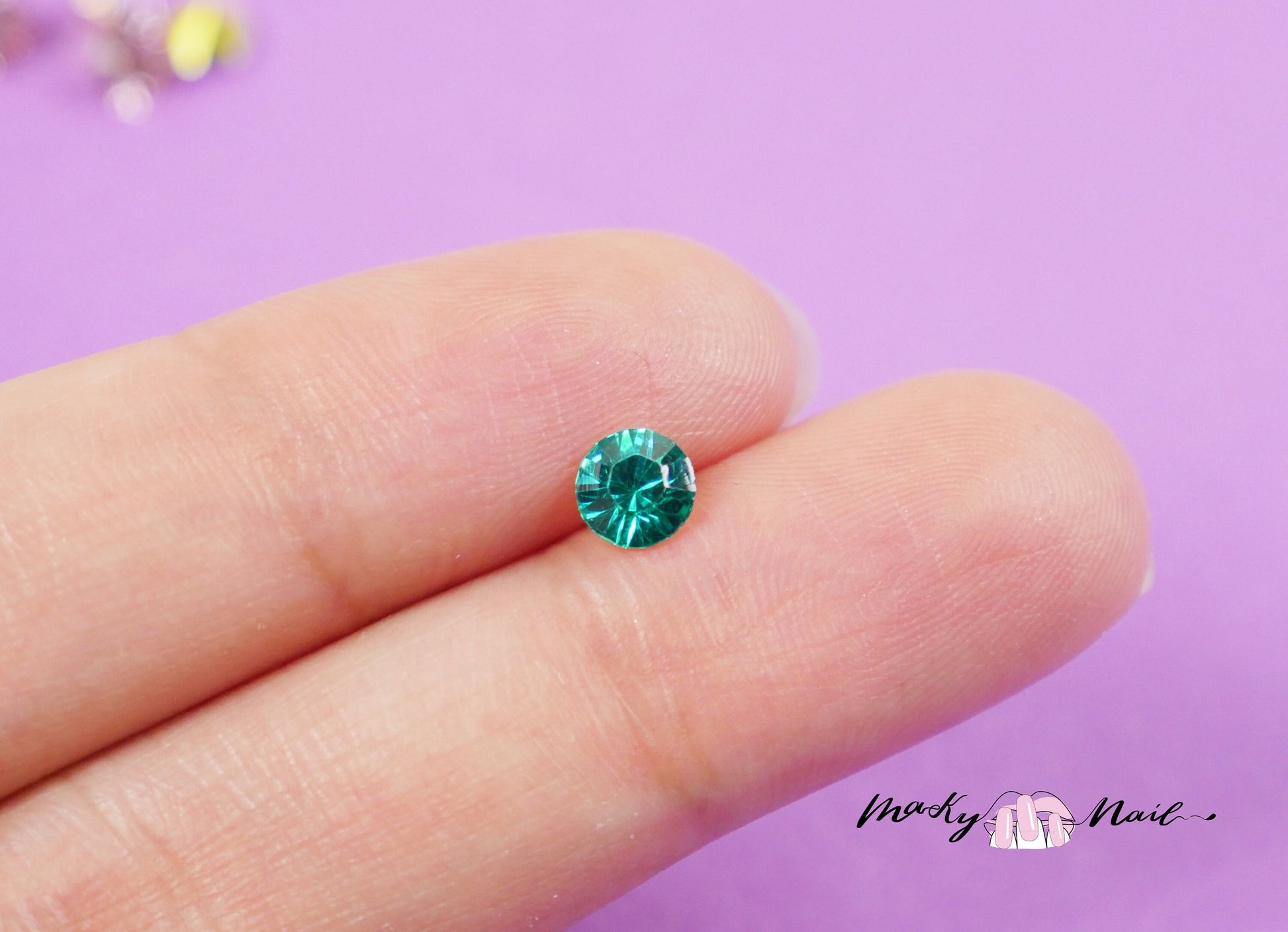Culet Diamond crystal Nail supply gem stone glitter/ Nail design art decoration rhinestones 