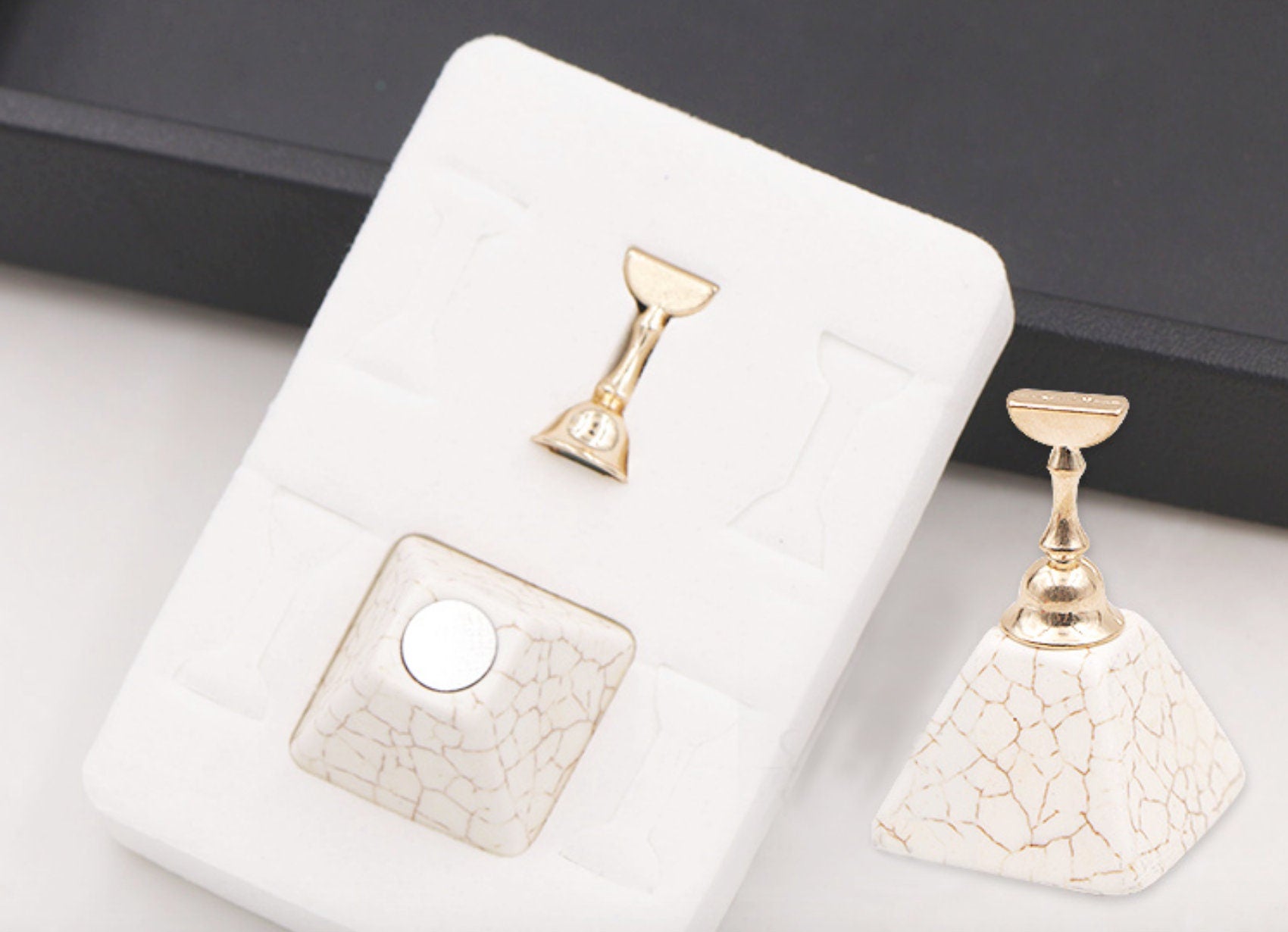 False Nail Display Stand Holder Set/ Magnetic Nail Art Practice Holder/Marble  Nail Clear Showing Shelf Manicure DIY Tools