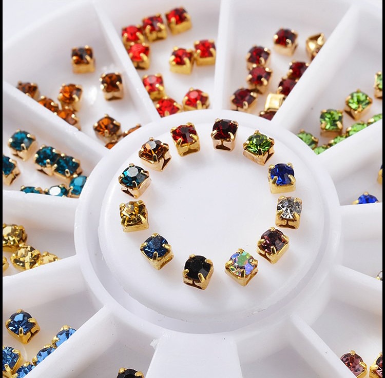 Zircon Metallic closed stud/ 3D nail supply