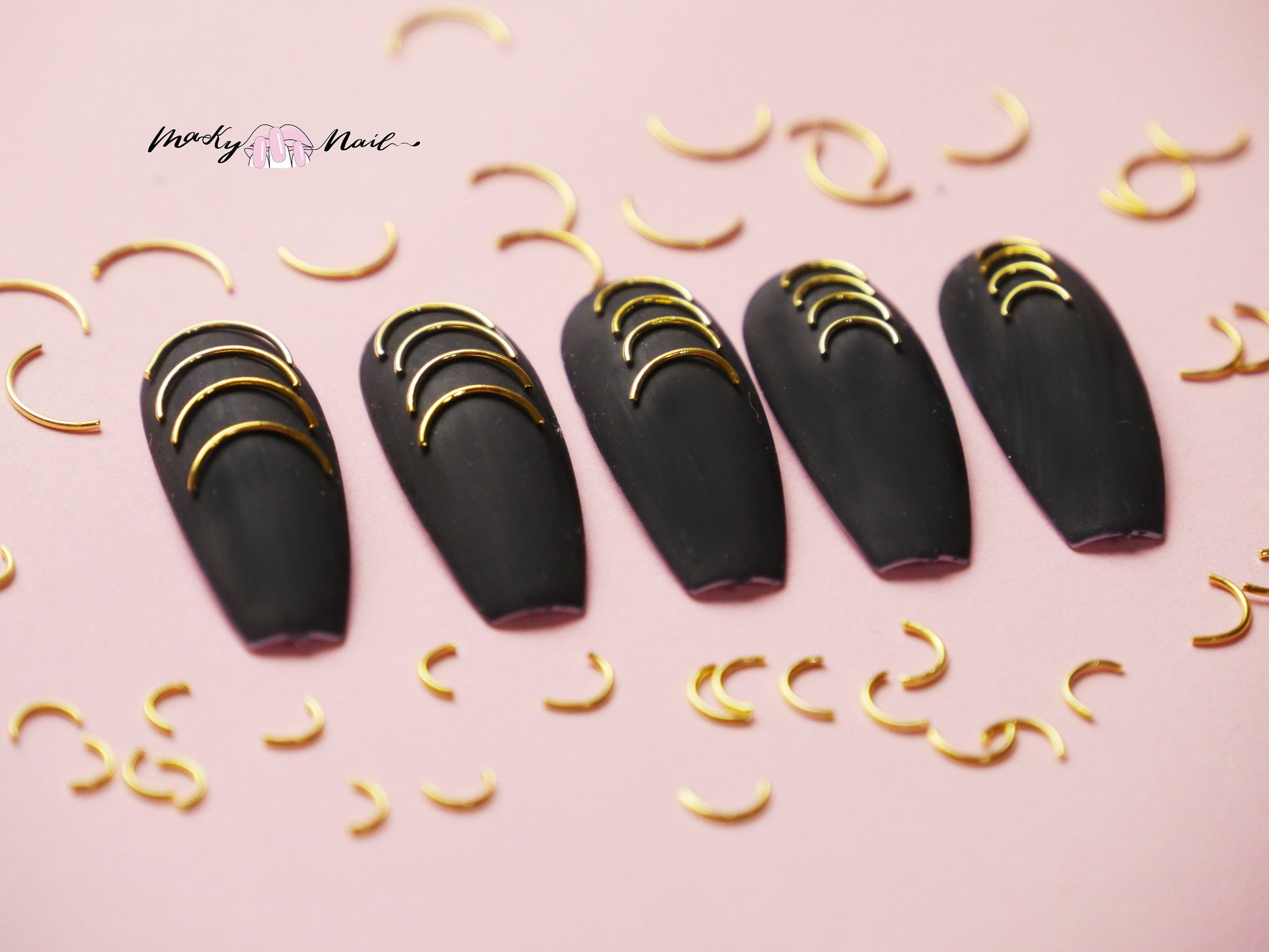 50 pcs gold arc smile nail studs/Multi sized Lunula gold arc shaped nail decoration