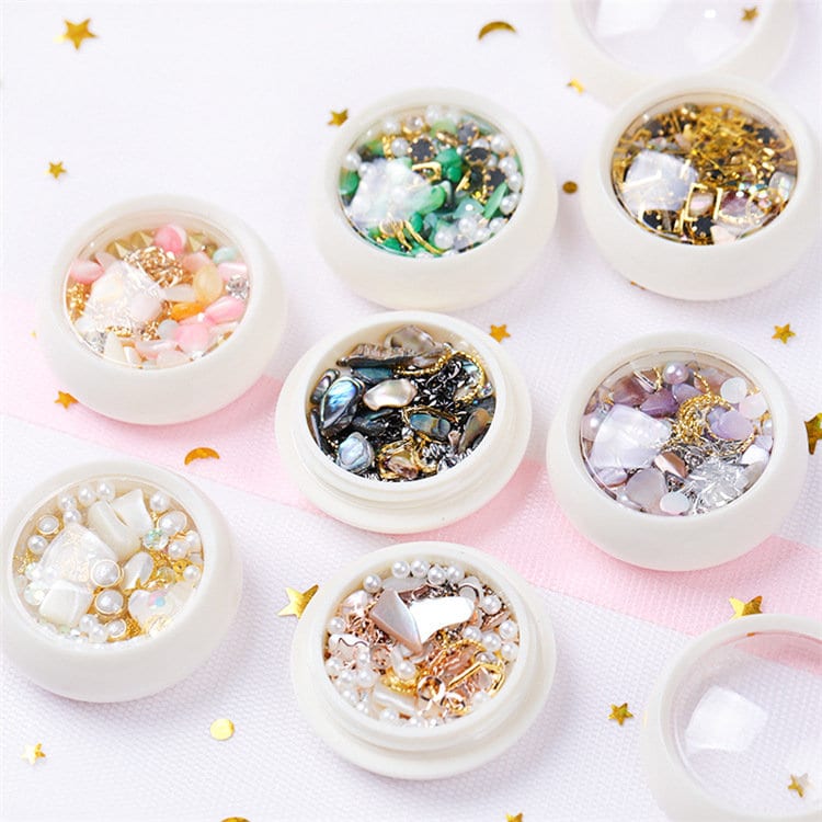 Mixed Sea shell flakes nail decoration/Irregular Pinctada albina Nail flakes DIY nail deco