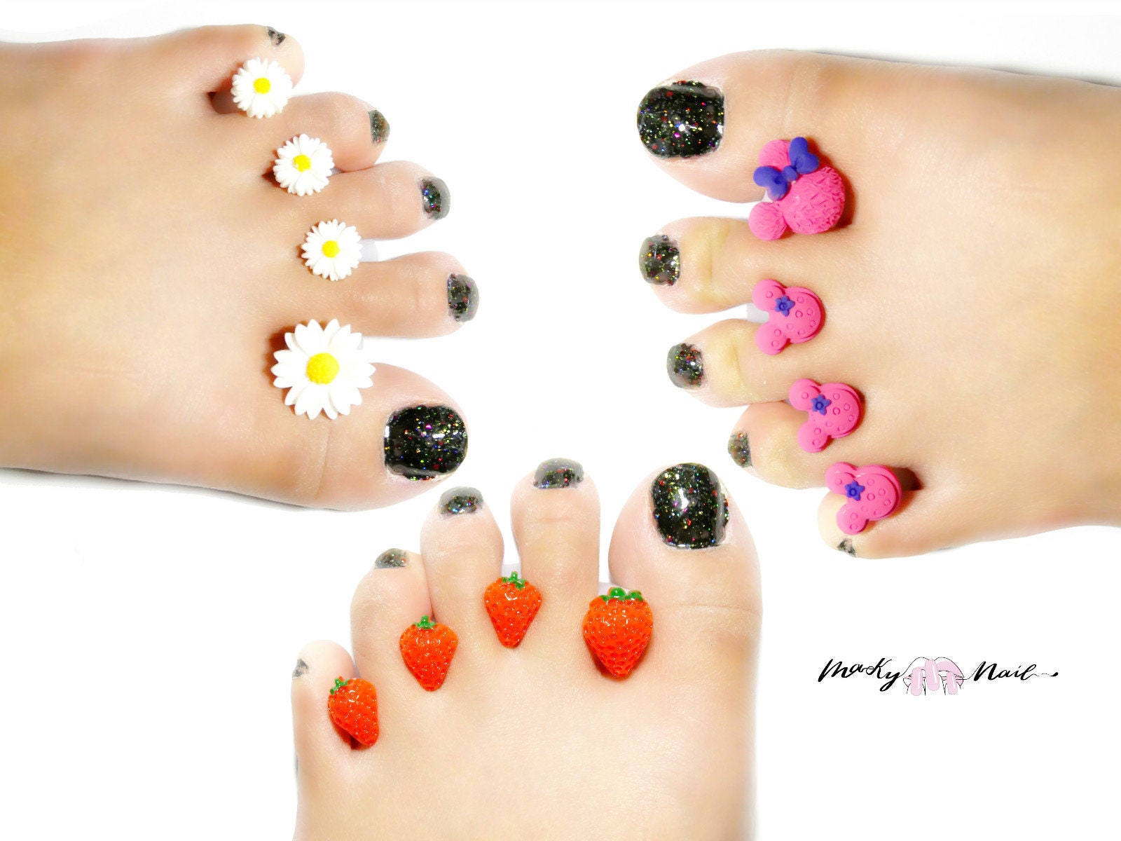 8 pcs Daisy Toe Nail Tools Reusable Finger Bracket Nail & Strawberry Toe separators Manicure Pedicure Tools Micky Mouse painting tool