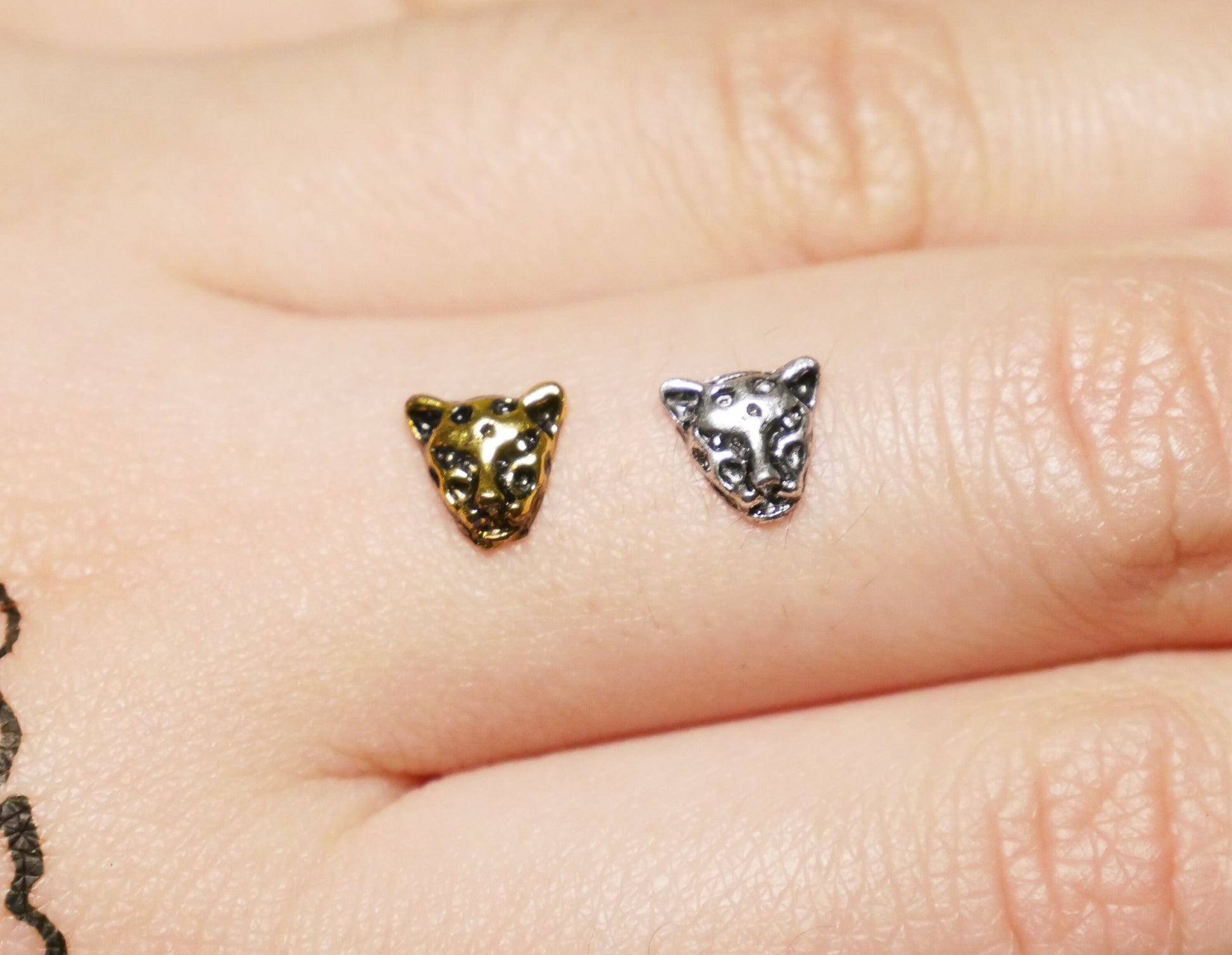 Silver Leopard Head Shaped Nail 3D Charms 