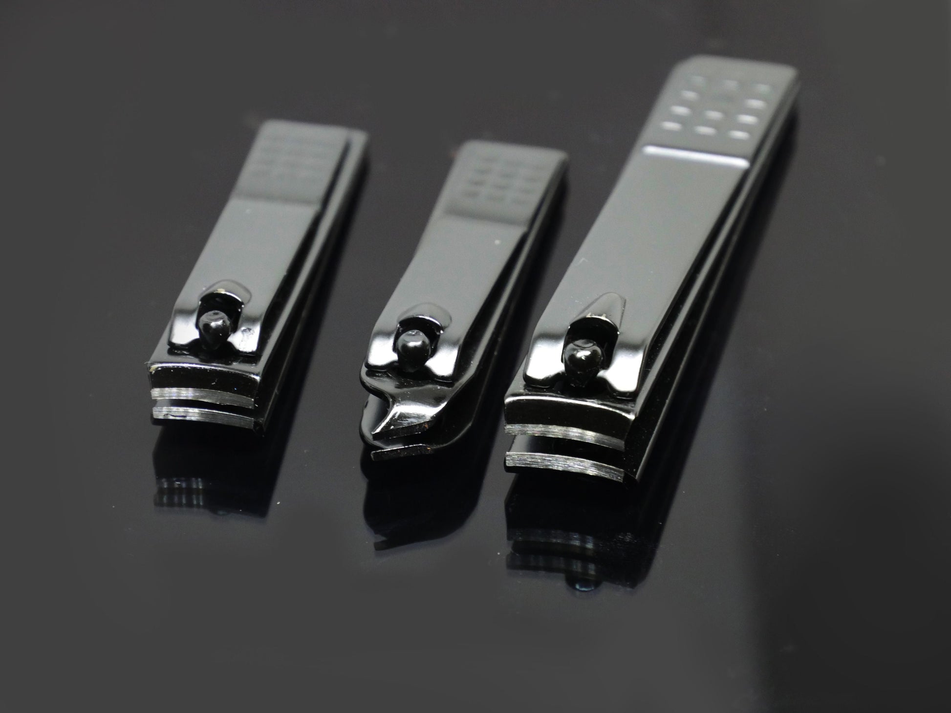 3 pcs Grip Fingernail Clipper/ Chameleon Titanium Anodize Matte Black Stainless Steel Manicure Pedicure Tool Supply Nail Cut