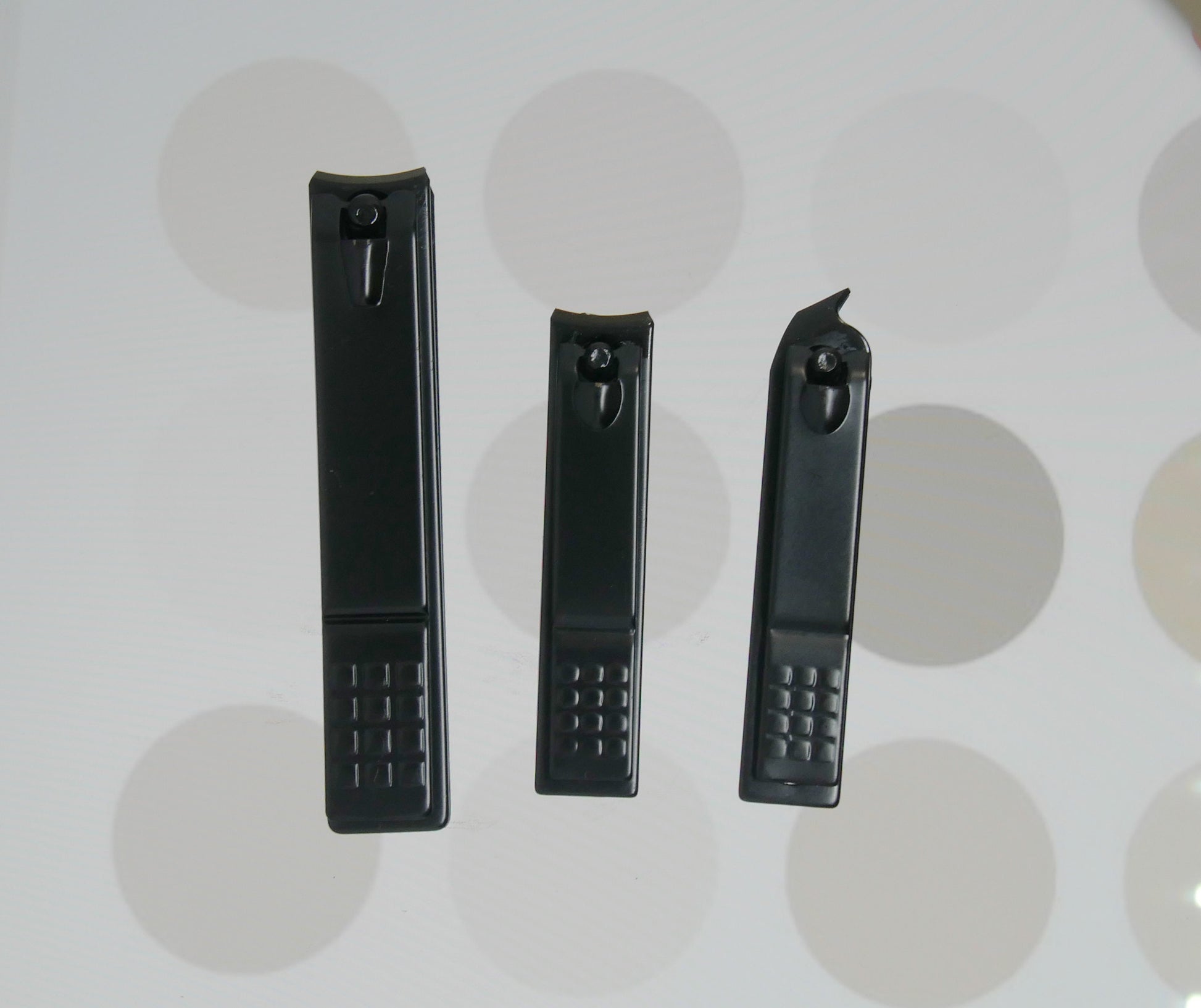 3 pcs Grip Fingernail Clipper/ Chameleon Titanium Anodize Matte Black Stainless Steel Manicure Pedicure Tool Supply Nail Cut