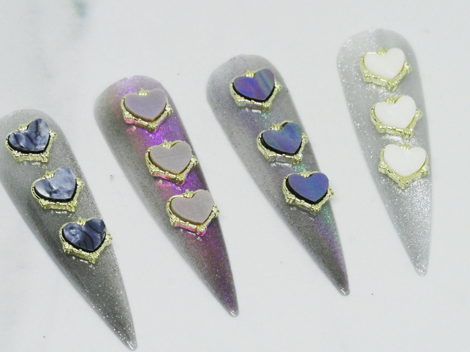 4pcs Heart Gold plated Nail Charms Nail art Jewelry Accessories Decal shell charm Pinctada albina Heart shaped Nail polish supplies
