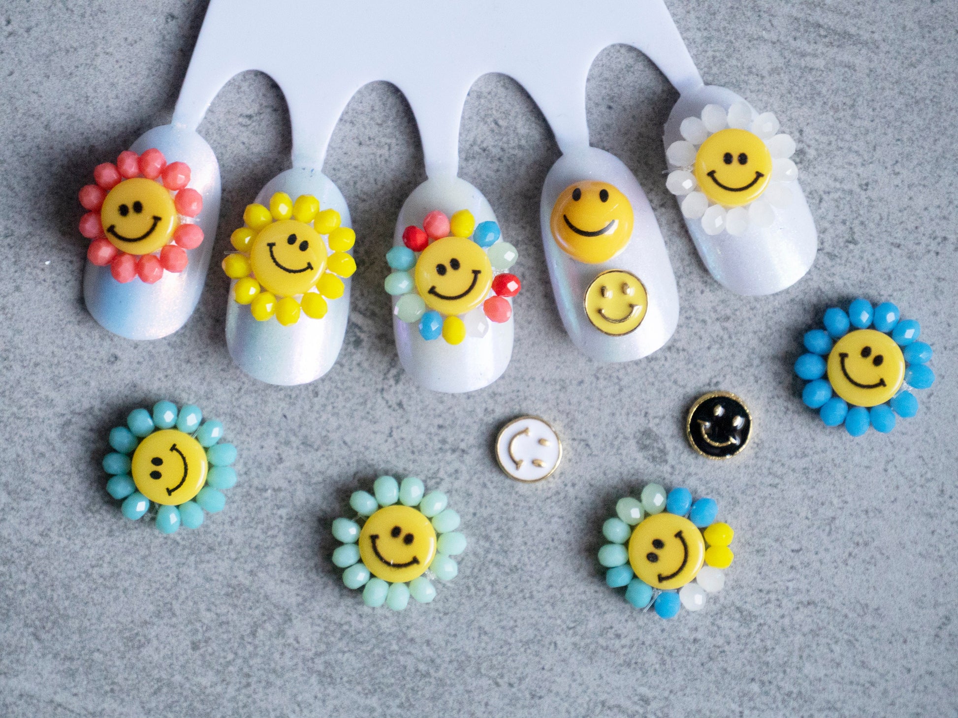 Smile Face Nail Art Charms/ Smiley Happy emoji DIY Studs