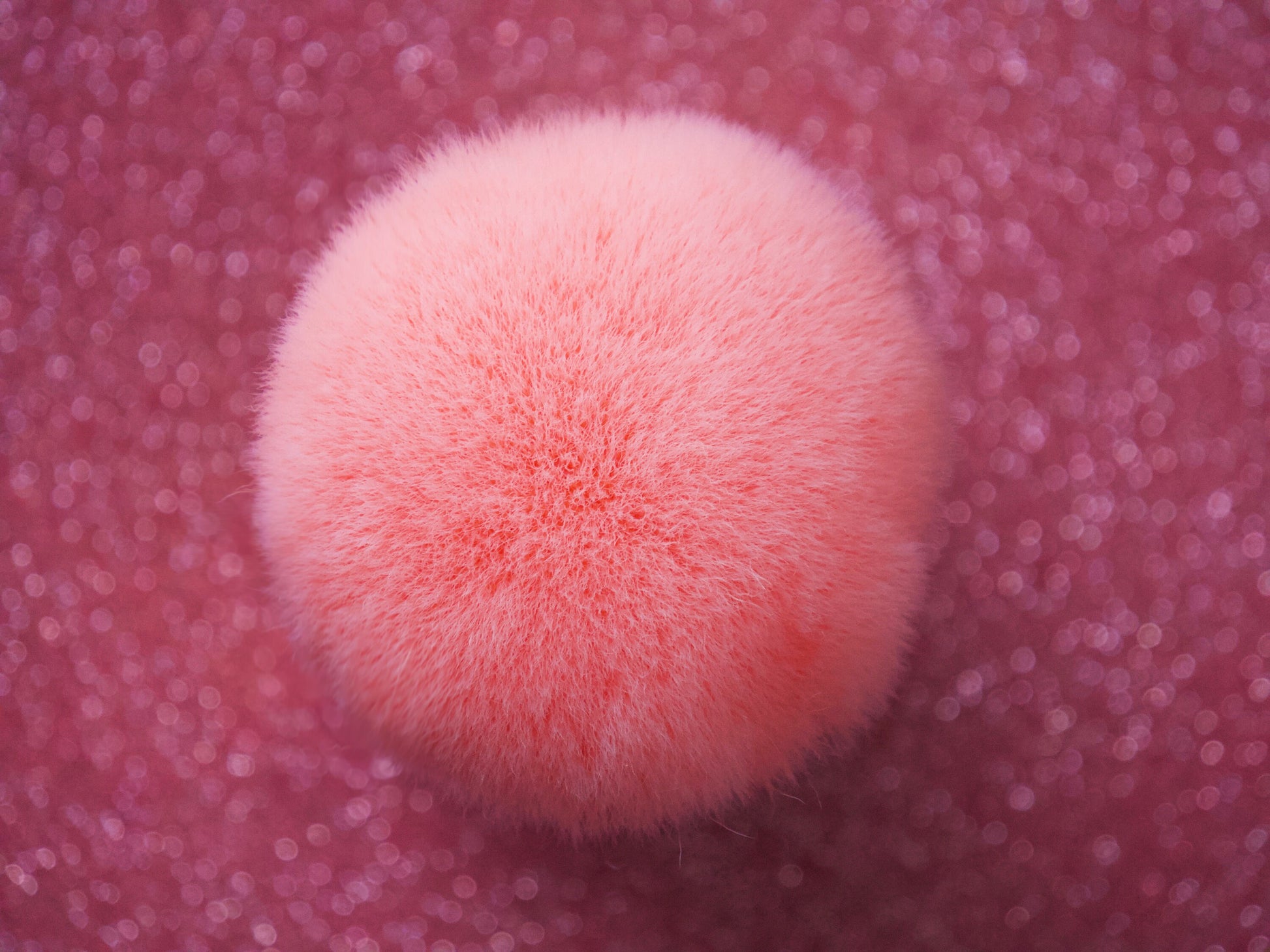 Dust  Powder Removal Nail Brush/ Nude Pink Gold brass short Nail powder dusts cleaner/Makeup Brush for Foundation, Blush