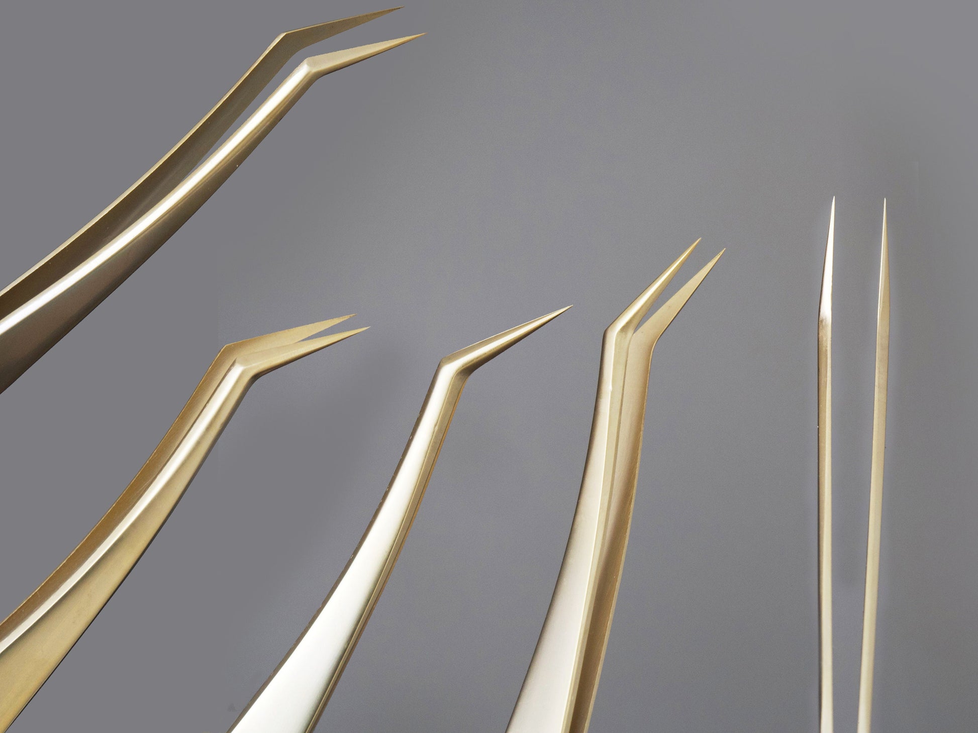 Eyelash Extension Tweezer Salon quality Professional Stainless Steel Precise Curved Tweezers for volume lashes/ Chameleon Gold picker