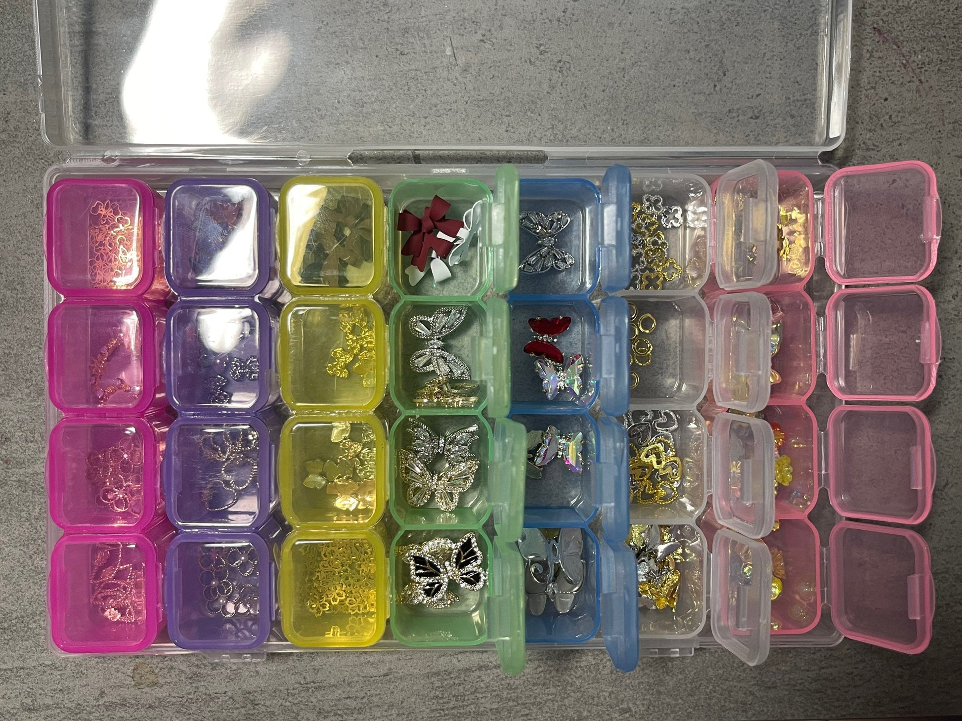28/54 grids Empty Storage Box Strass Beads Rhinestone/Studs Decals container box/Nail Jewelry Display Removable Container Case