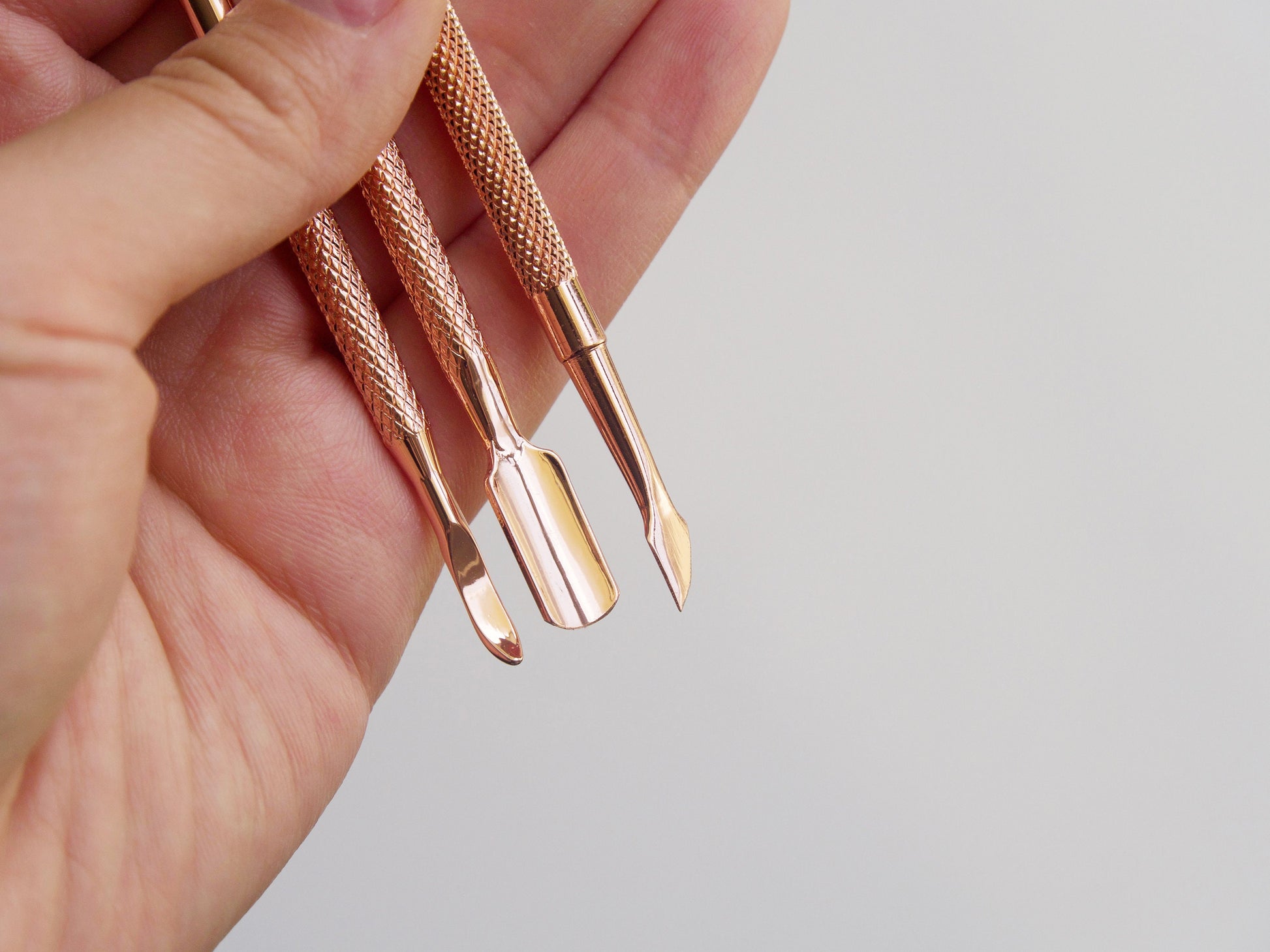 3pc Rose Gold Stainless Steel Cuticle Remover/ Double Sided Finger Dead Skin Push/ Nail Care Spoon Cleaner Scraper Fingernails and Toenails