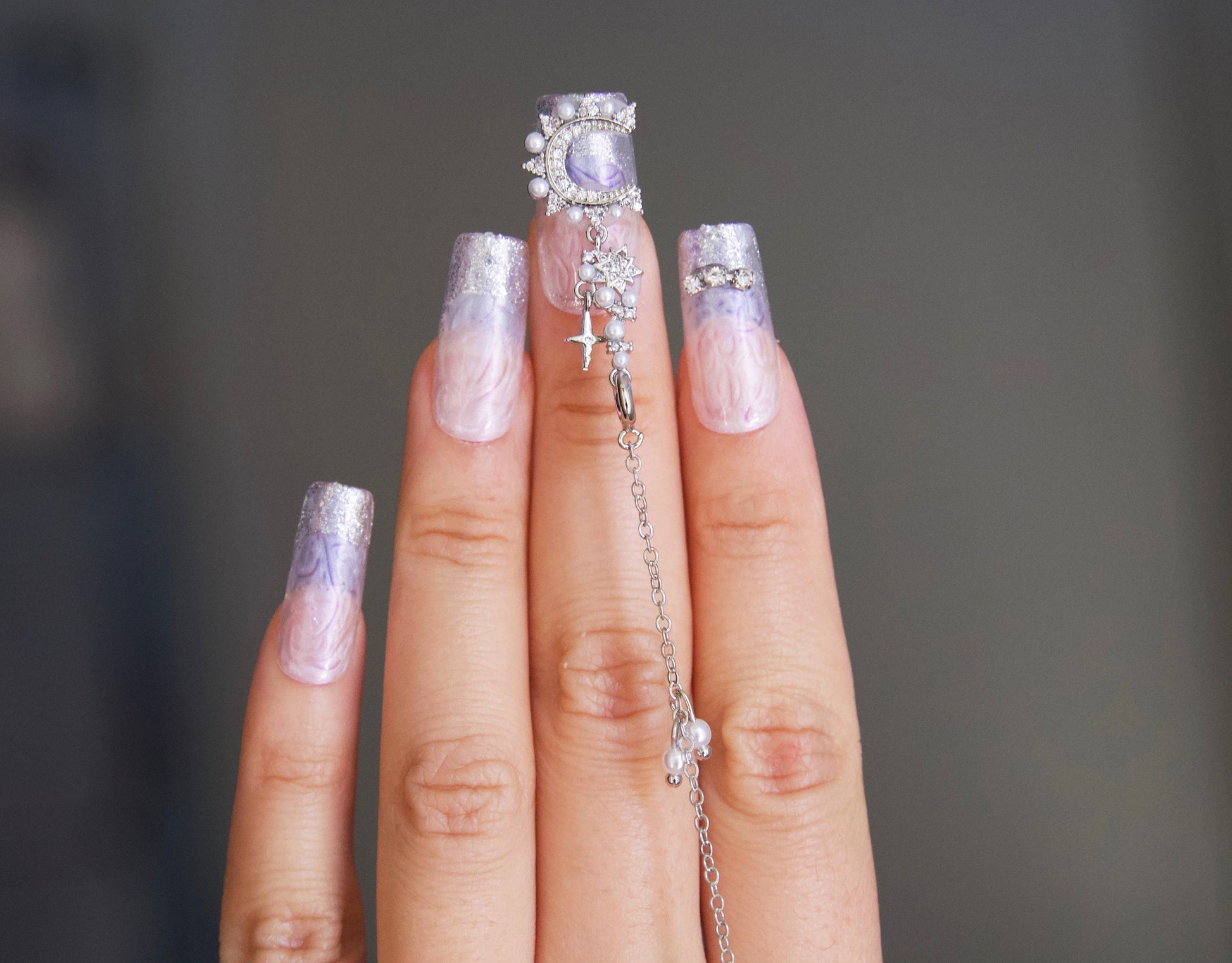 Silver Nail Jewelry 3D Zircon Pearls nail ornament Decal/ Bracelet Nail Connecter