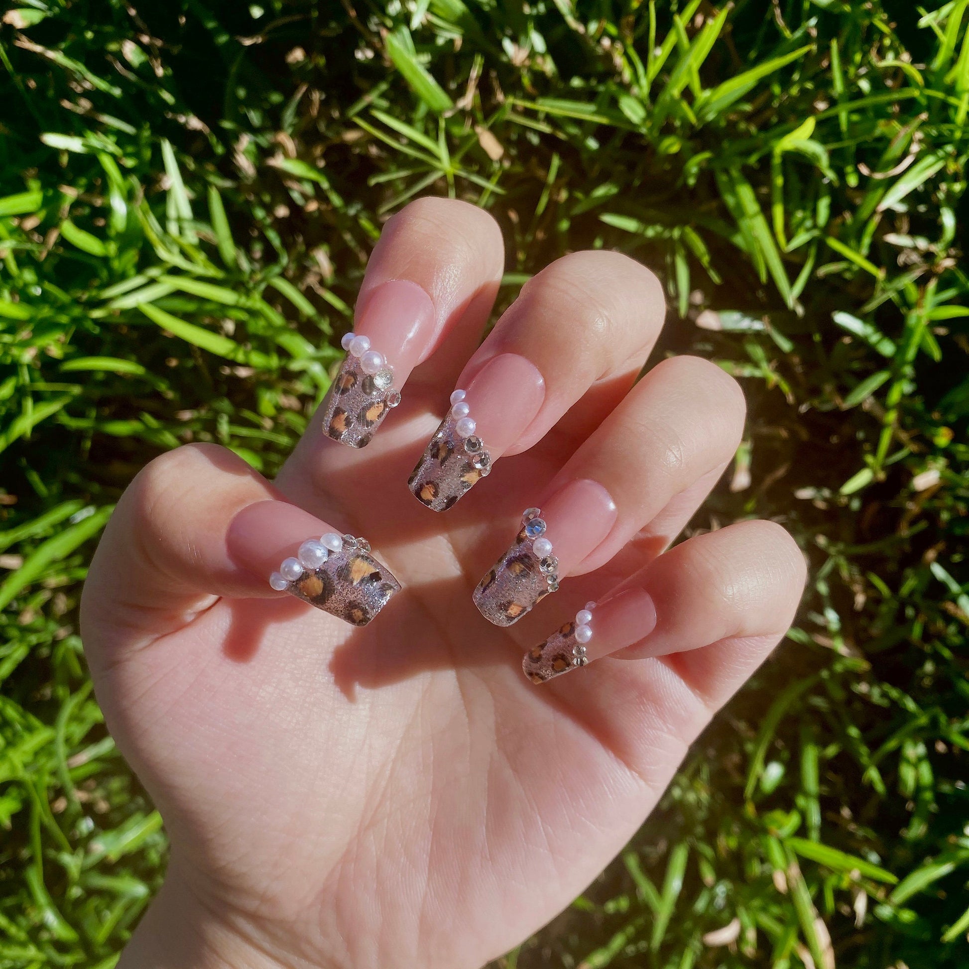 Leopard Print Nail Sticker/ Animal Pattern Self Adhesive Decals/ Brown Heart Cute Peel Off Nail Deco