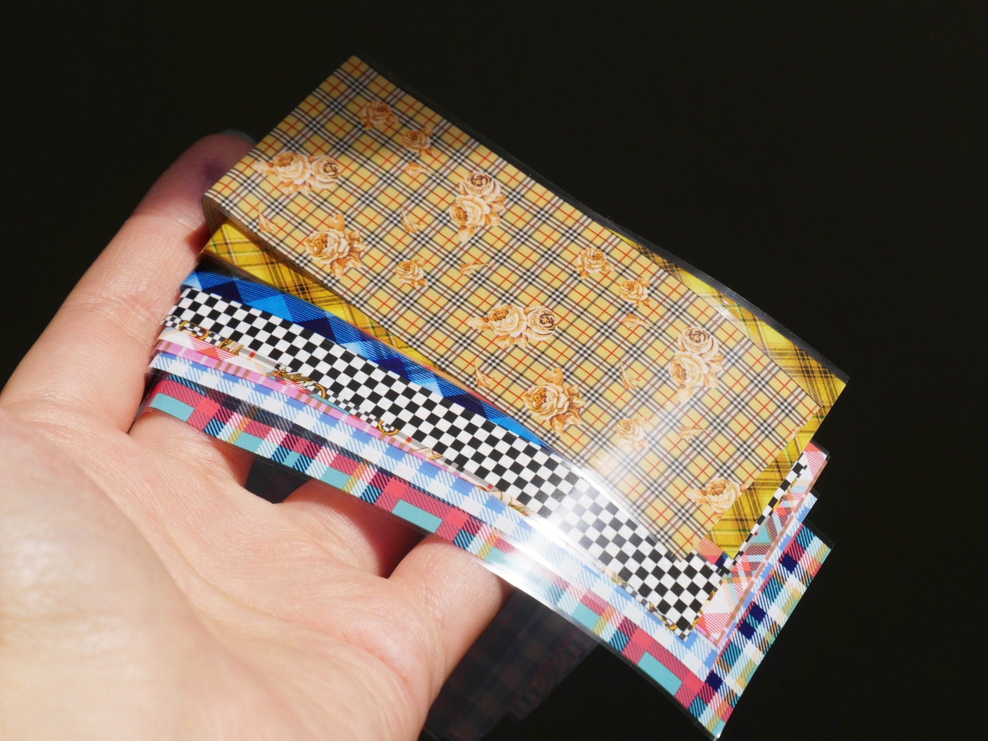 10pcs Plaid Transfer Film Foil Nail Art Sticker Decal/ Black White Pink grids foils Transferring Nail Supply