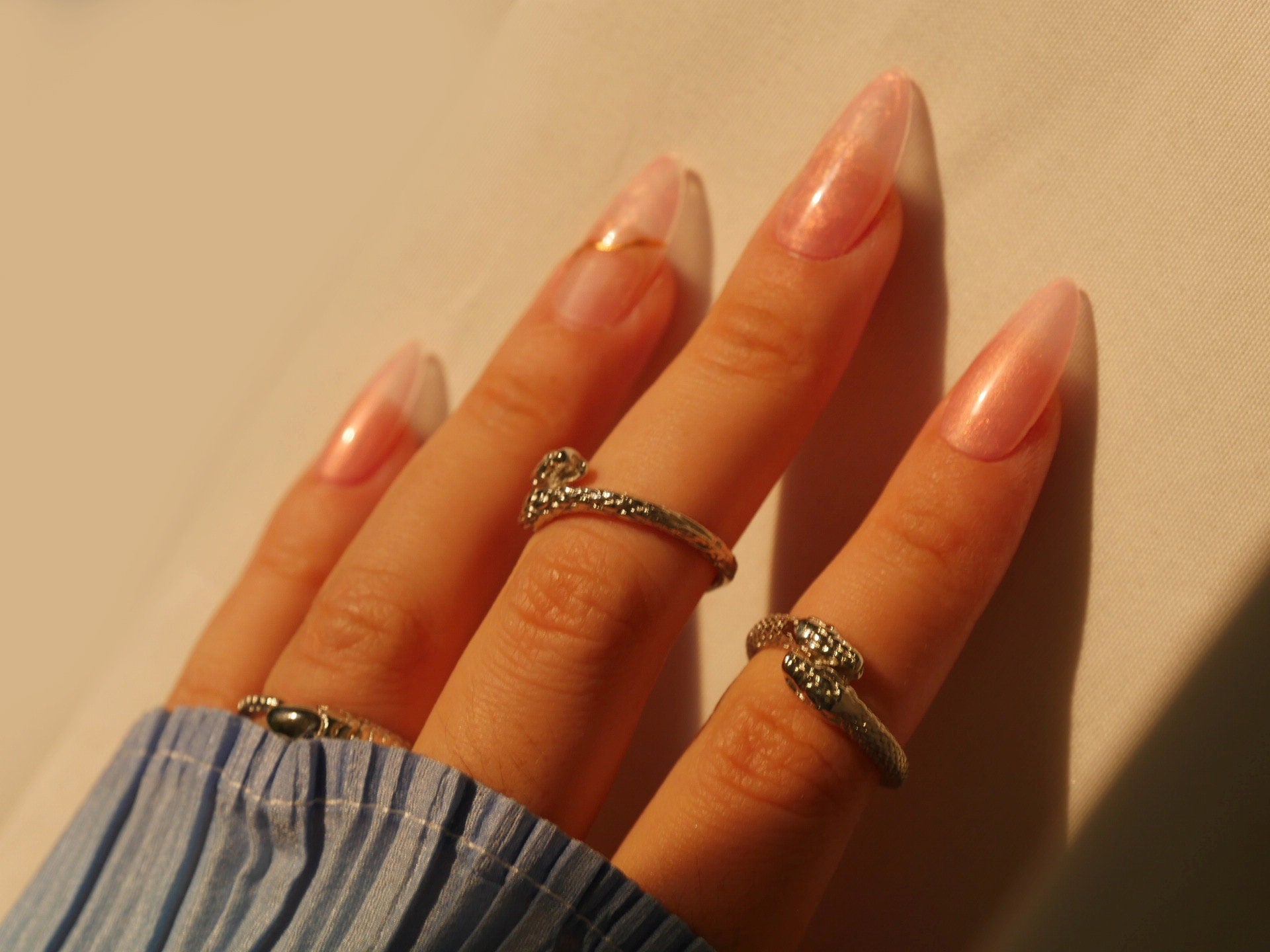 15ml Pearly Pink UV Gel Polish/ Mermaid Shimmer Nail Gel