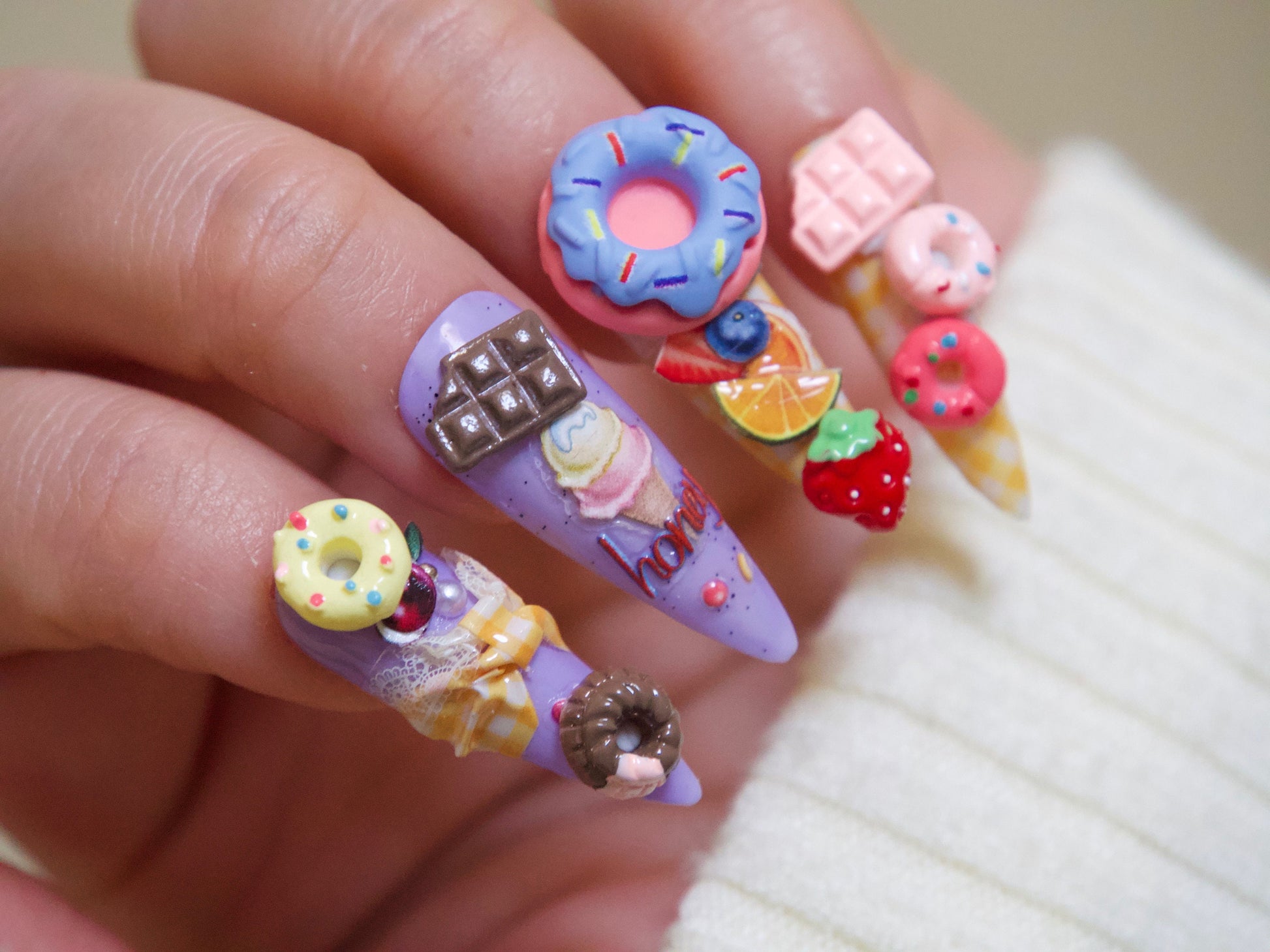 Miniature Donut Candy Sweets Nail Decal/ 3D Doll Afternoon Tea Charms / Chocolate Ice Cream Dessert Accessories Nail crafts