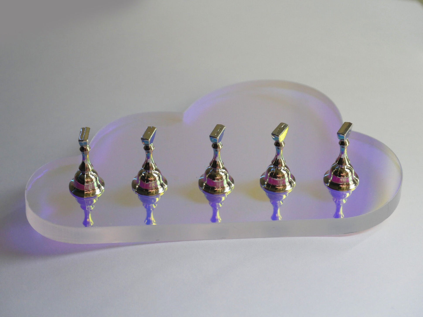 5pcs Cloud False Nail Display Stand Holder Set/ Aurora Blue Purple Magnetic Nail Art Practice Holder/ Polar Light Press on Nail Artist Tool