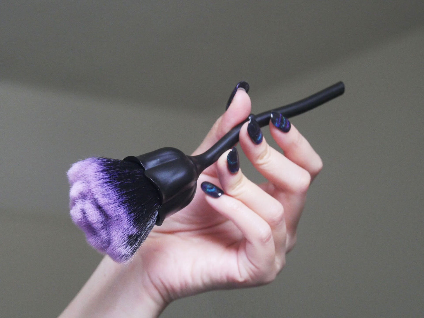 Rose Wand Dust Powder Removal Nail Brush/ Black & purple Nail powder dusts cleaner/Makeup Blush Brush