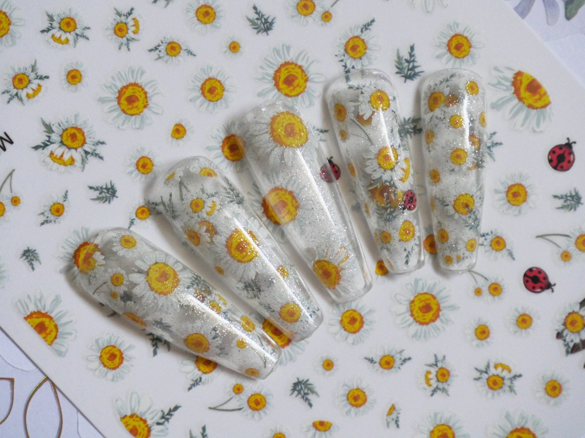 Daisy flower Nail Art Sticker Peel off daisies Stickers/ Beetle Leaf Bouquet white flower Blossom Manicure Nail Supply