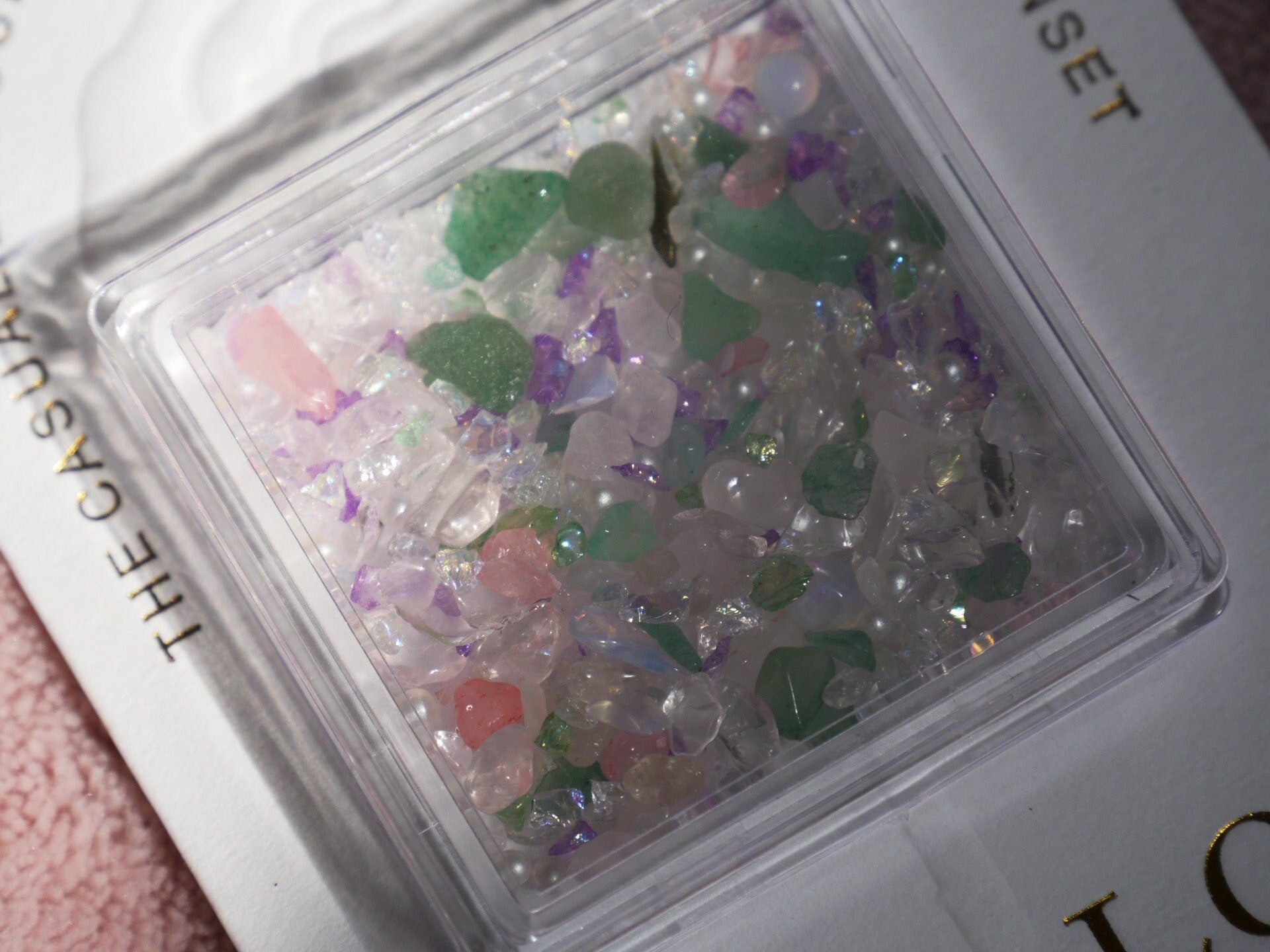 Irregular Glacier Starlight Crushed Stone/ Icy Quartz Stones Gems Nail Decal/ Raw Crystal Rocks Stone Charm Amethyst Supply