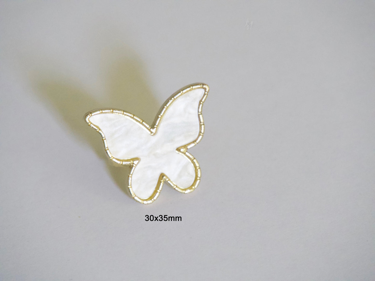 Butterfly Mother Shell Painting Palette Ring/ Golden Edged Finger Dishes Color Mixing Gel Polish Paint Tool/ White Pearlescent Nail Supply